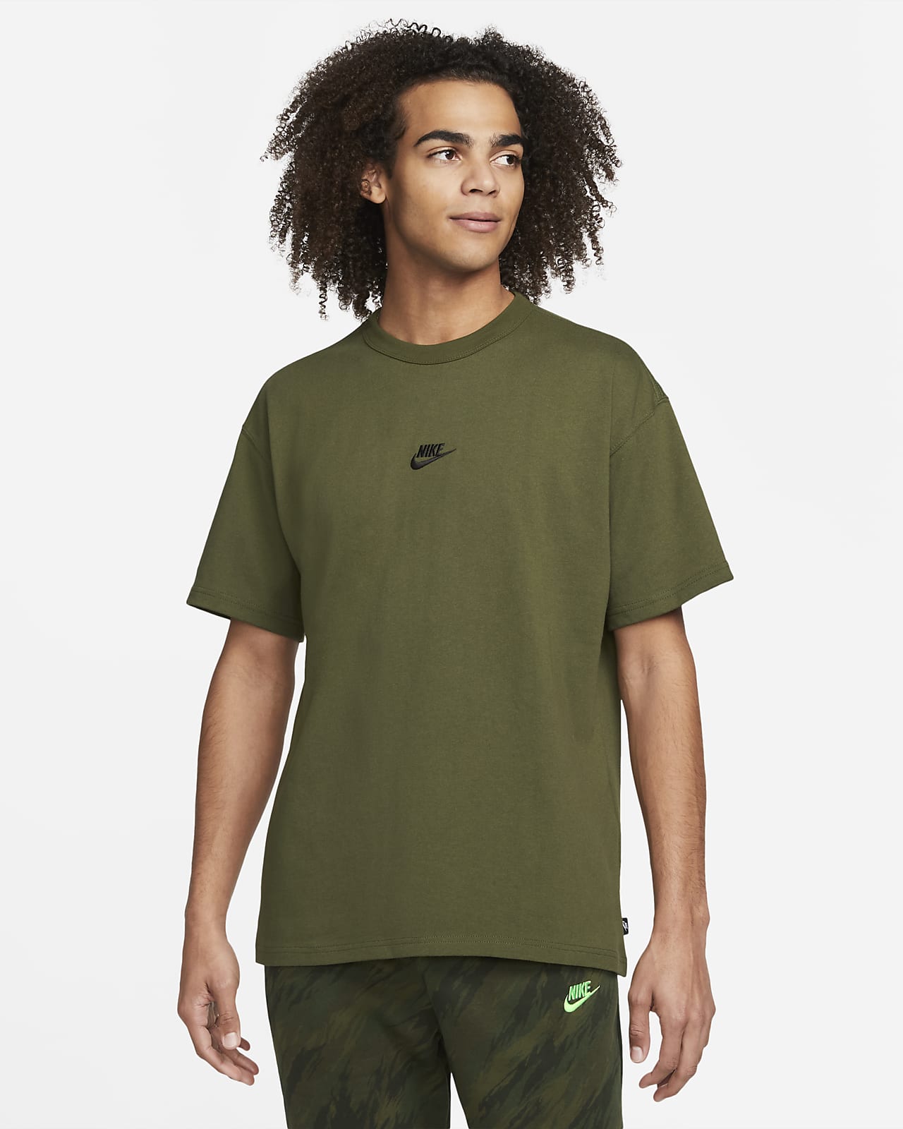 Playera para hombre Nike Sportswear Premium Essentials. Nike.com