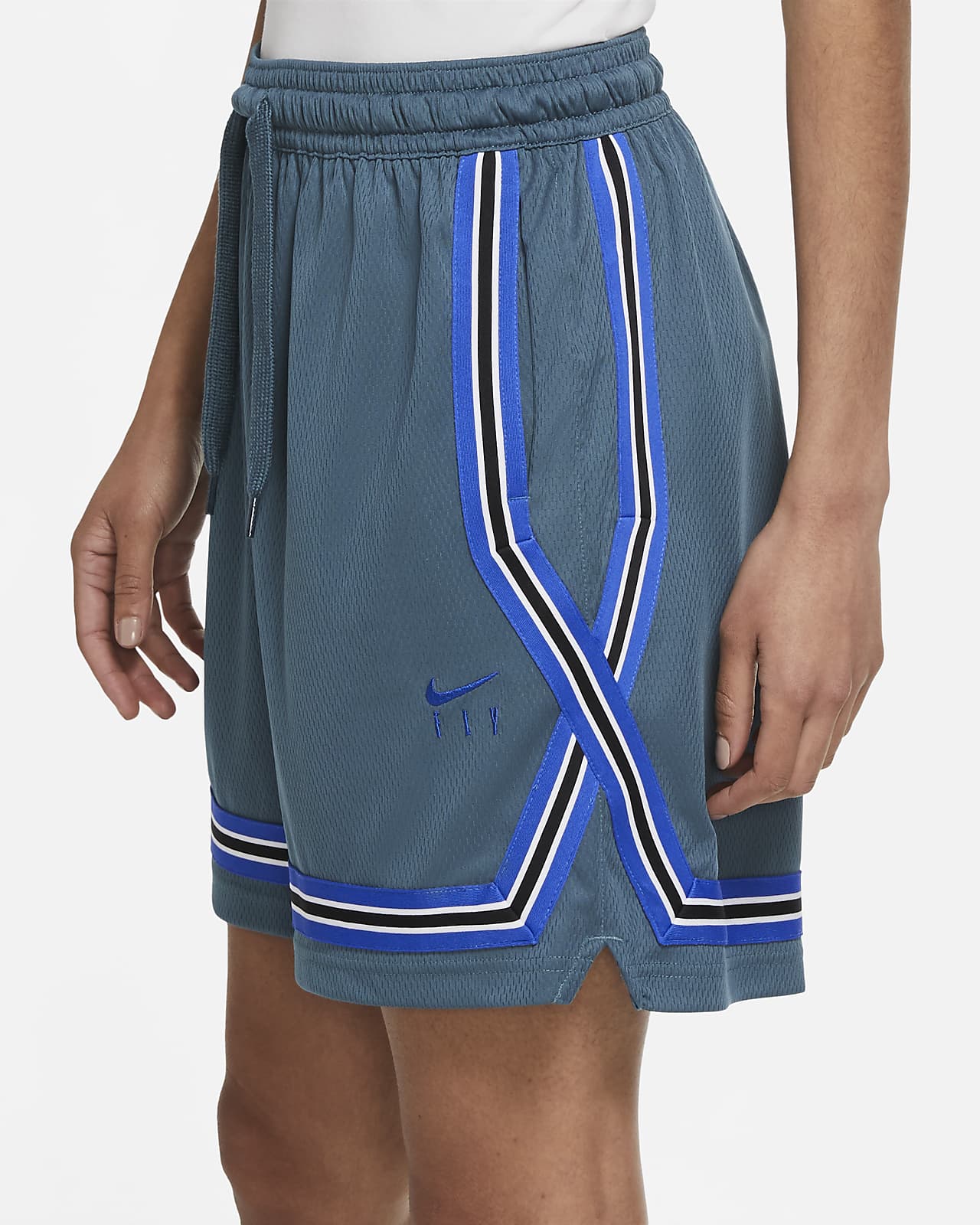 nike women's swoosh fly basketball shorts