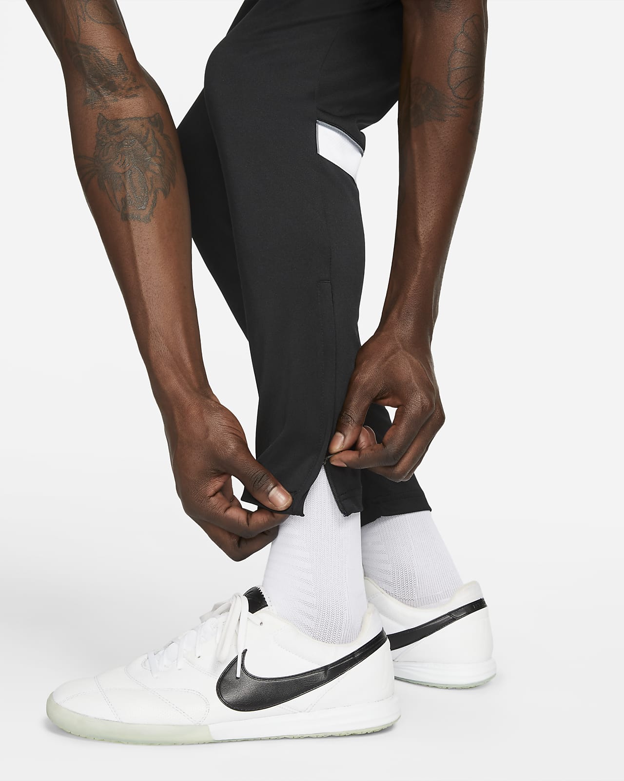 Descompostura busto Fracaso Nike Dri-FIT Academy Pantalón de fútbol - Hombre. Nike ES