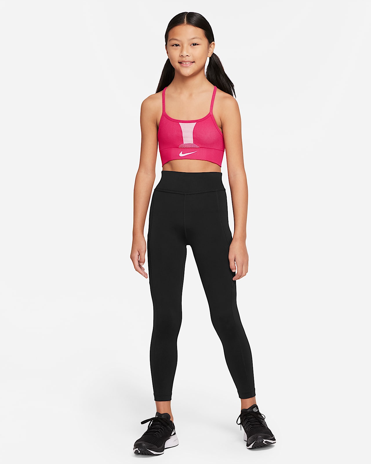 Bra deportivo para niña talla grande Nike Dri-FIT Indy. Nike.com