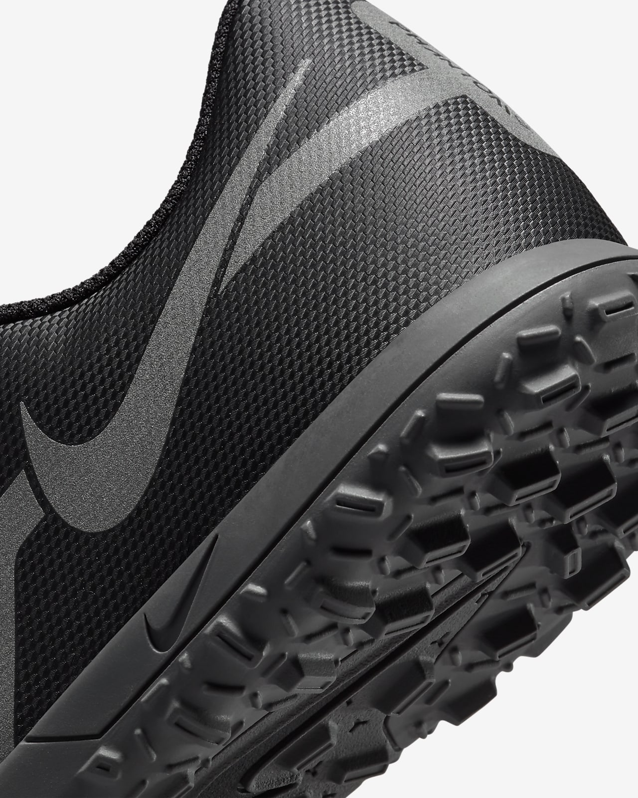 nike black shoes football