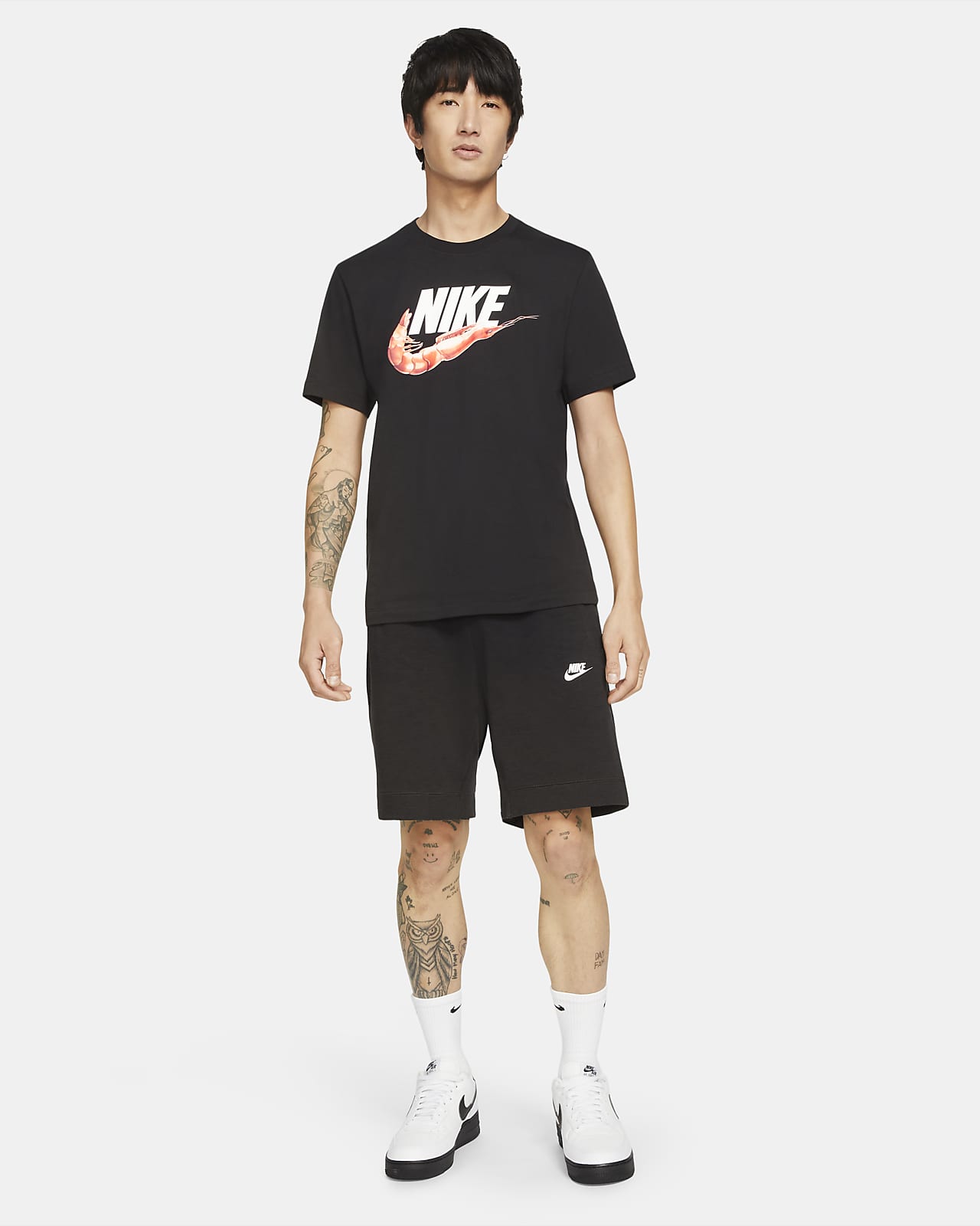 nike nsw t shirt