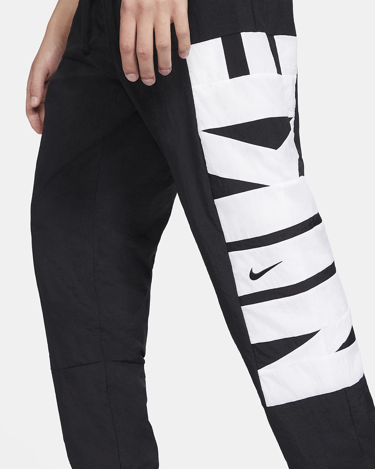 nike dri fit trousers