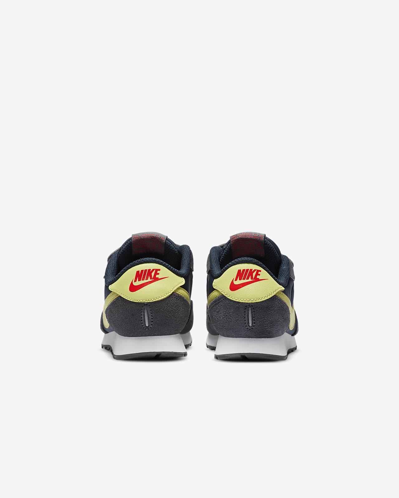 nike md valiant gold