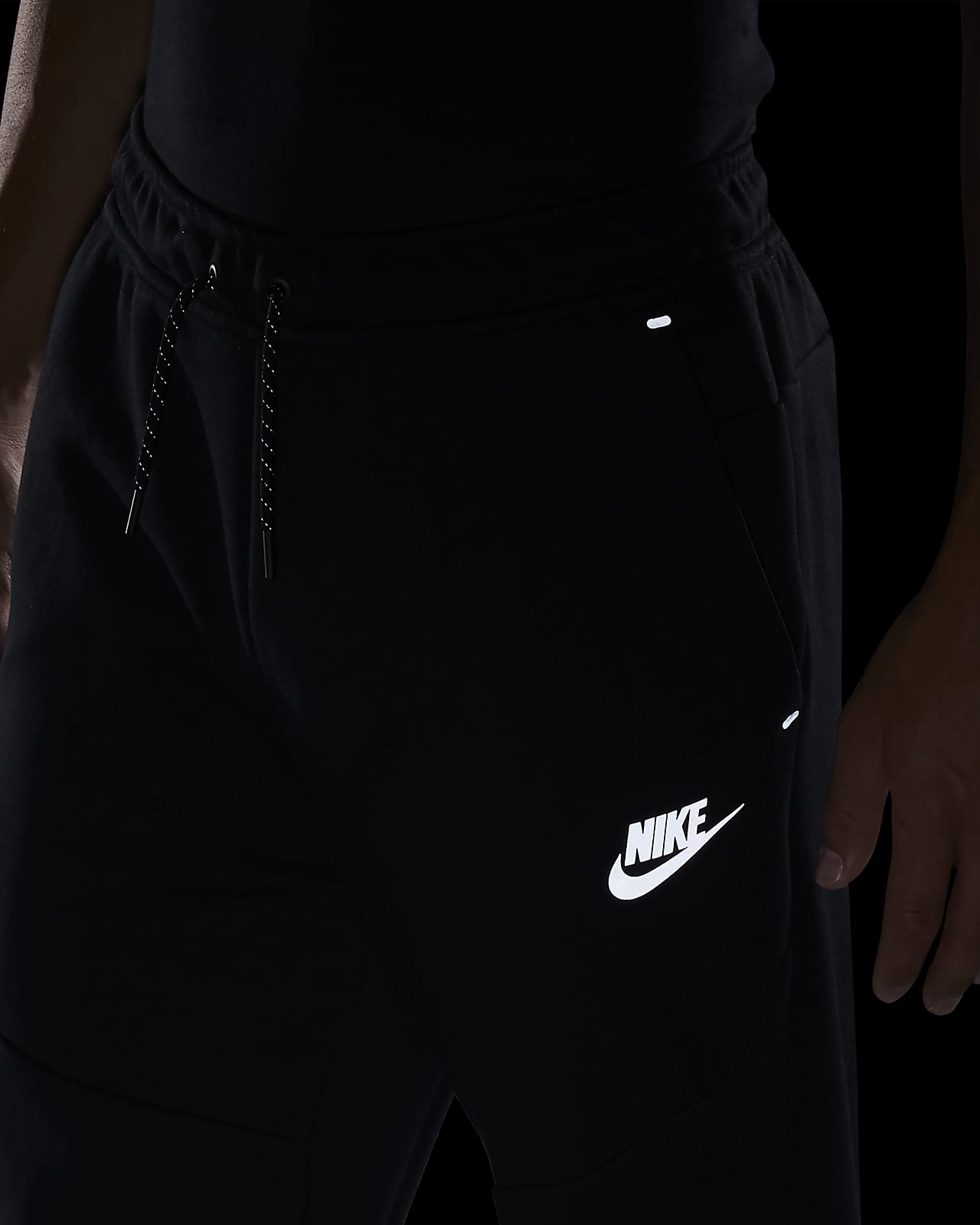 nike tech mens joggers