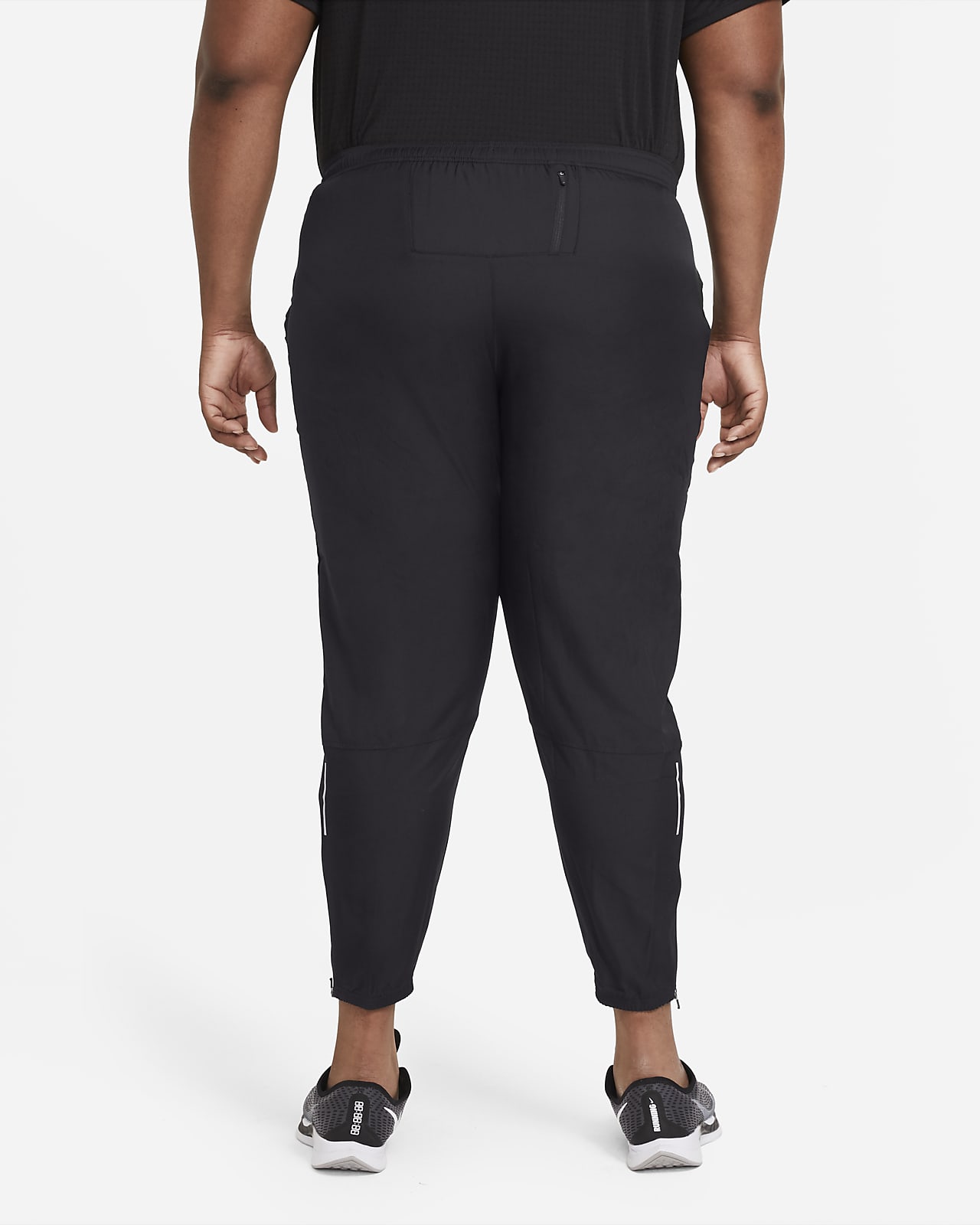 nike essential men's woven running trousers