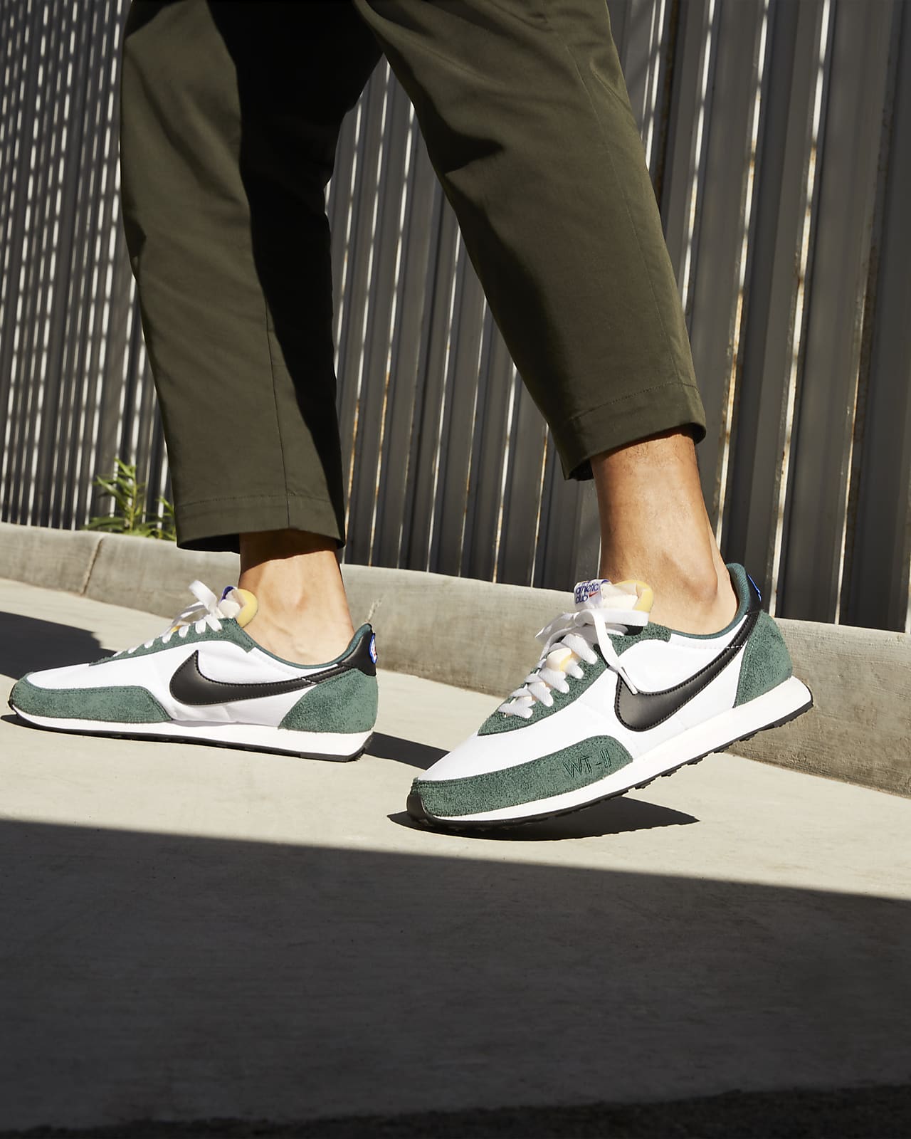 激安/新作 NIKE ナイキ ワッフルトレーナー2 SP 新品未使用品 ...