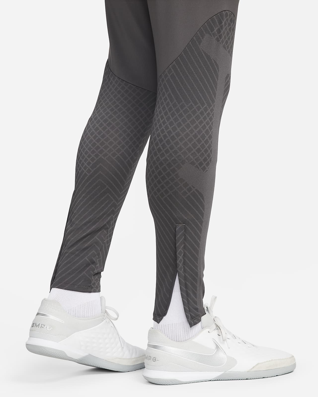 tottenham strike pants