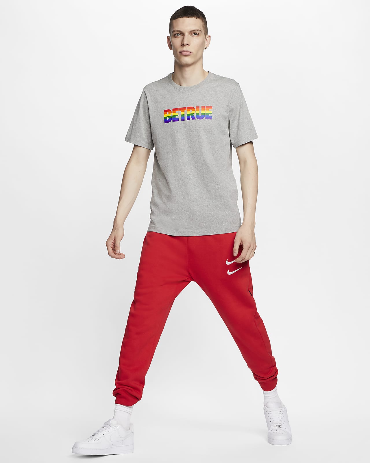 nike sportswear betrue