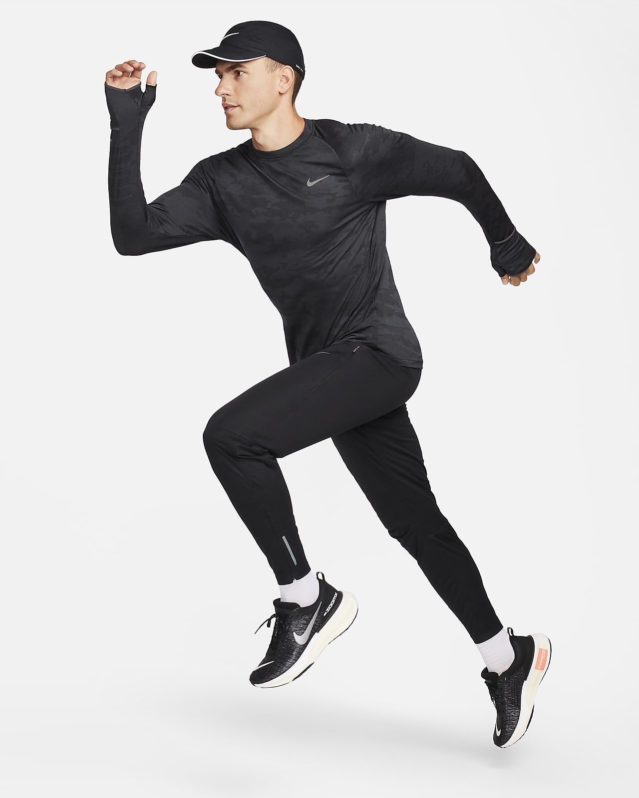 Nike Running Division AeroLayer Therma-FIT ADV Laufweste für Herren. Nike DE