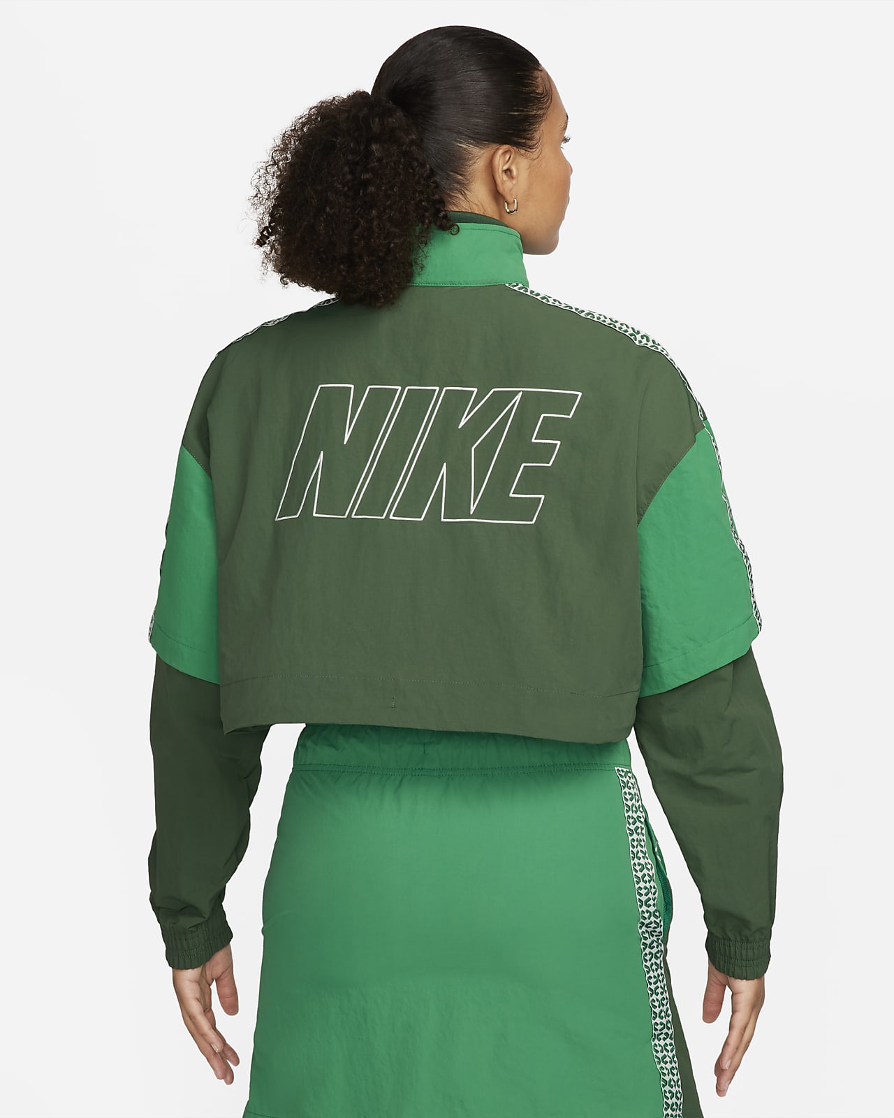 Nike - Activewear, Tracksuits