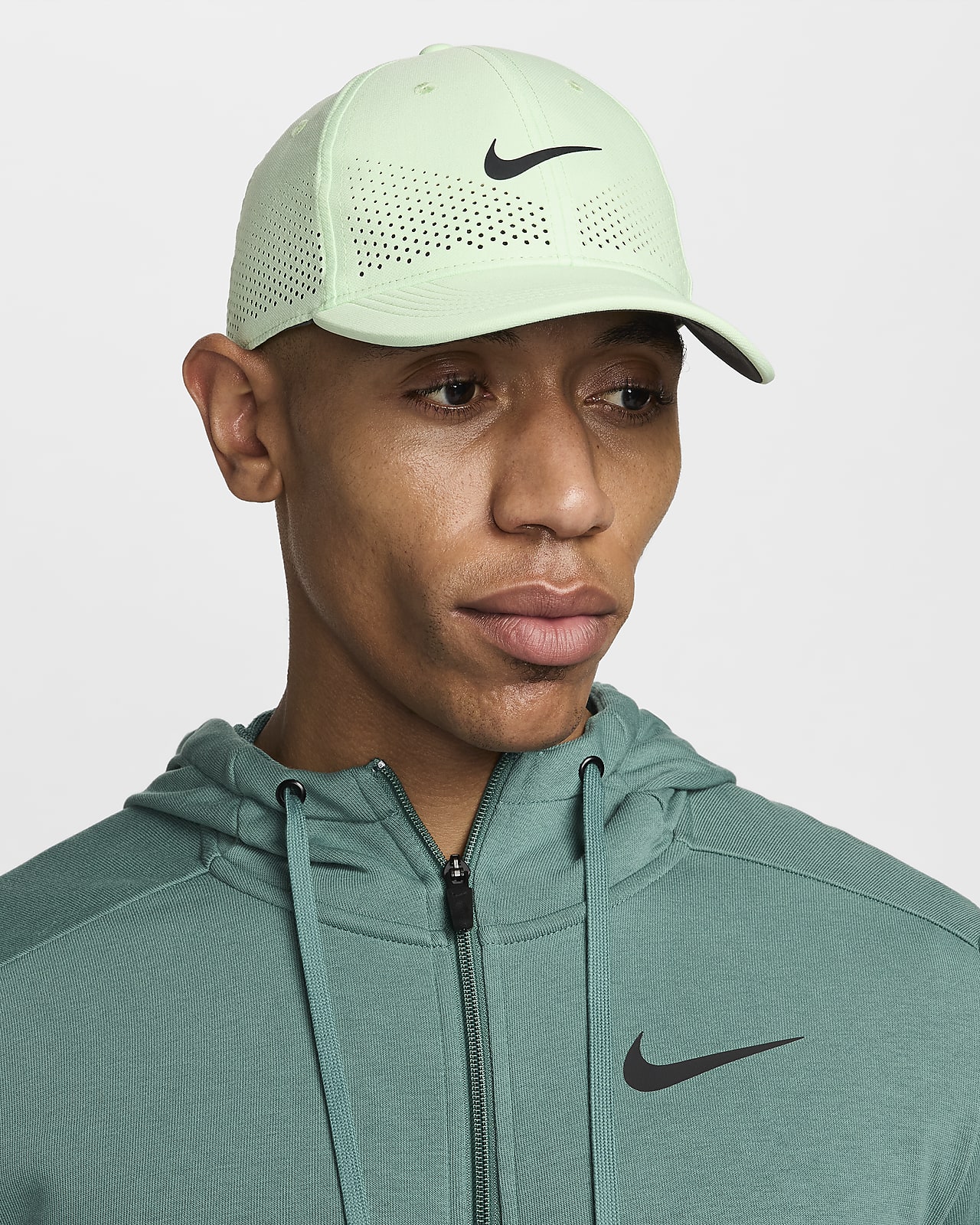 Nike Dri-FIT ADV Club Swoosh 硬帽