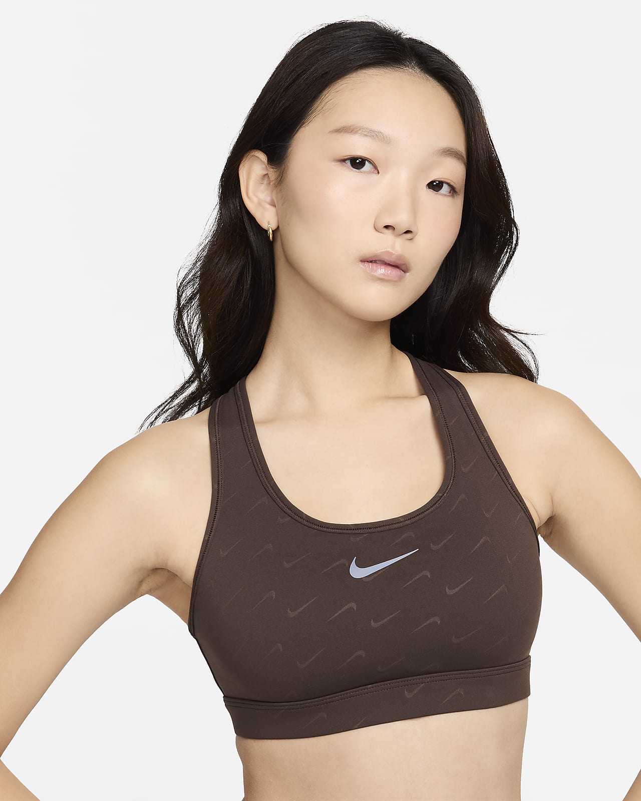 Nike Swoosh 中度支撐型女款襯墊花押字運動內衣