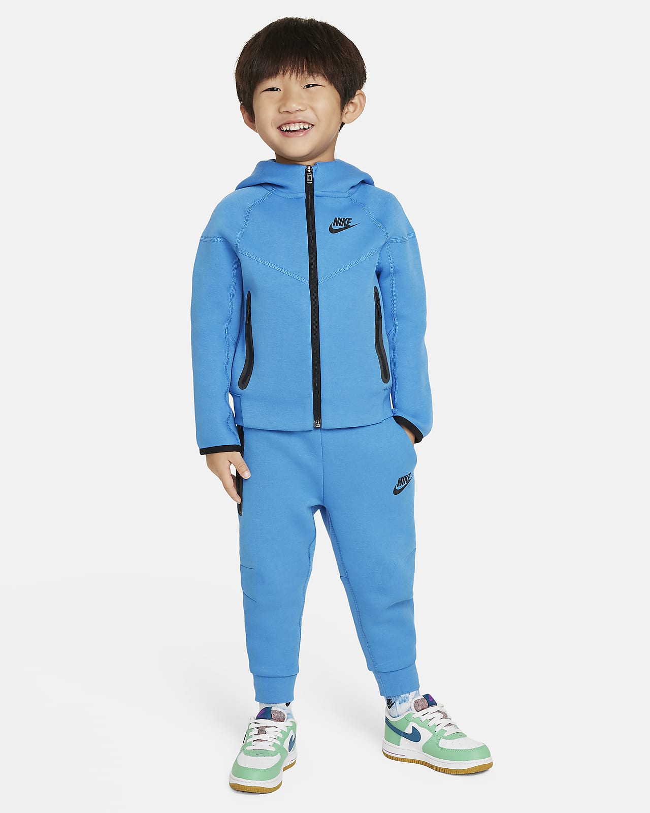 Nike Sportswear Tech Fleece hosszú cipzáras, kapucnis pulóveres, kétrészes szett babáknak