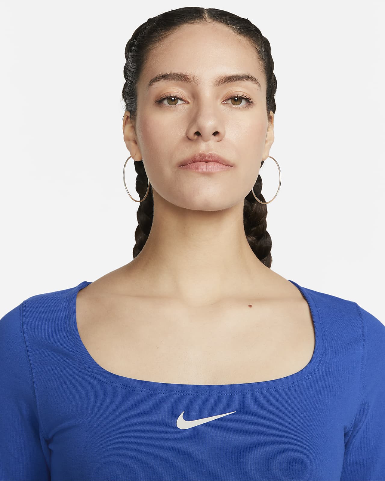 Nike Sportswear Croptop met lange mouwen voor dames. Nike BE