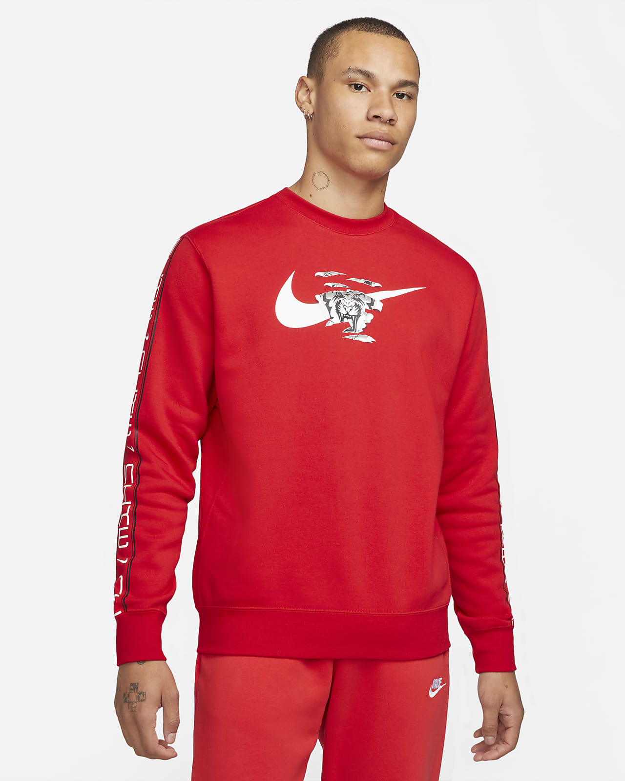 nike fleece crew sweater