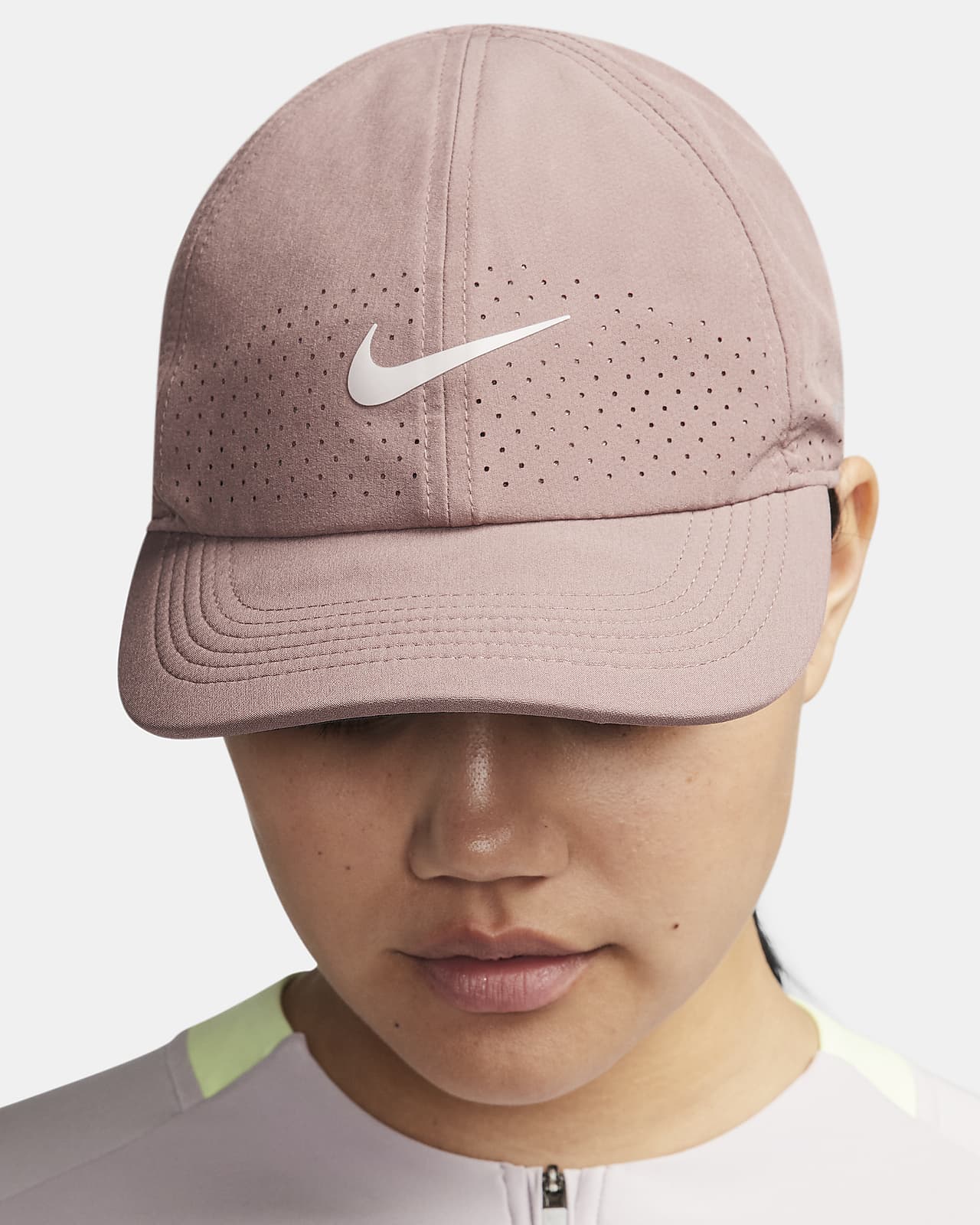 Nike Dri-Fit Club Men's Tennis Hat Maroon/white