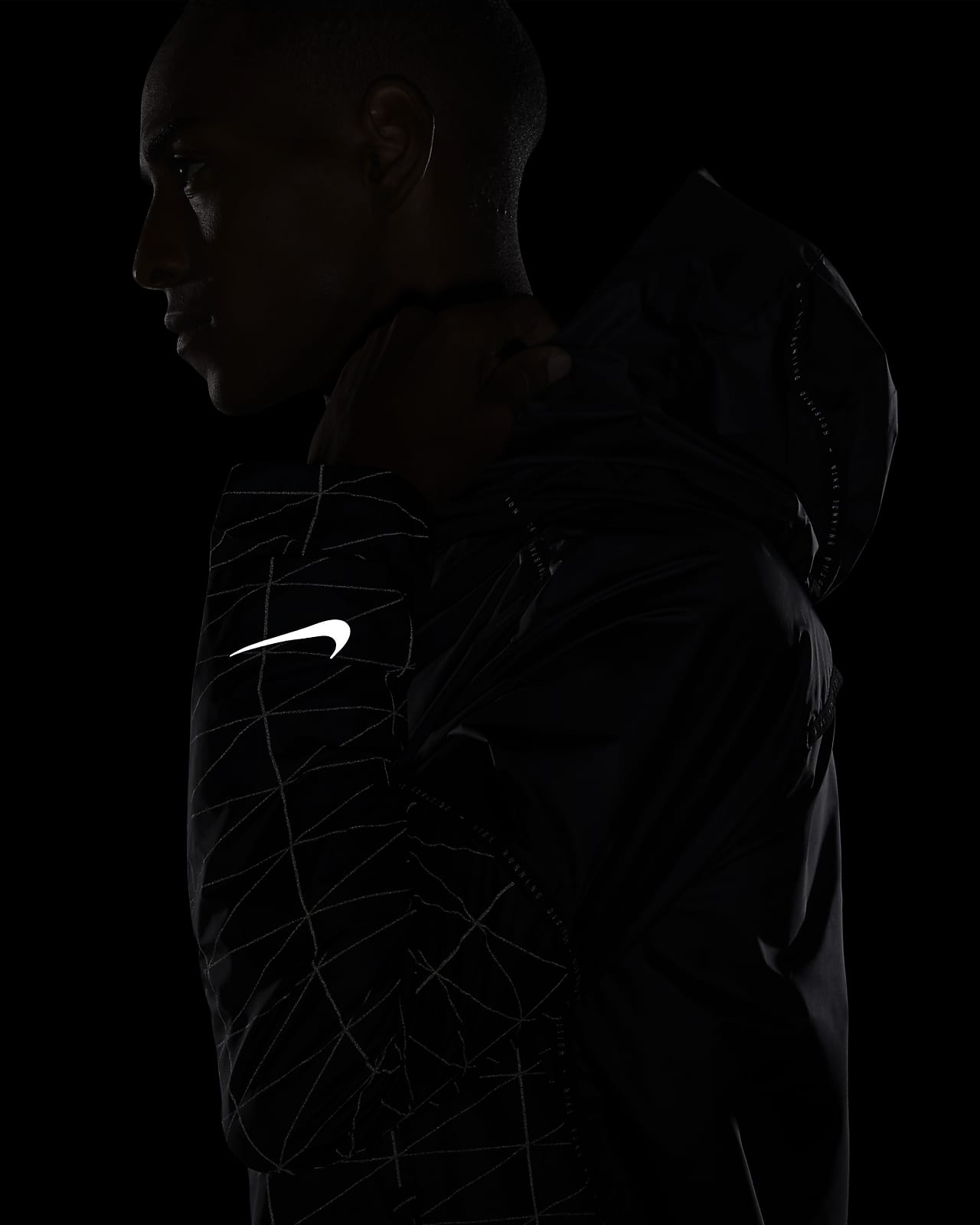 Nike Flash Run Division Men's Running Jacket. Nike BG