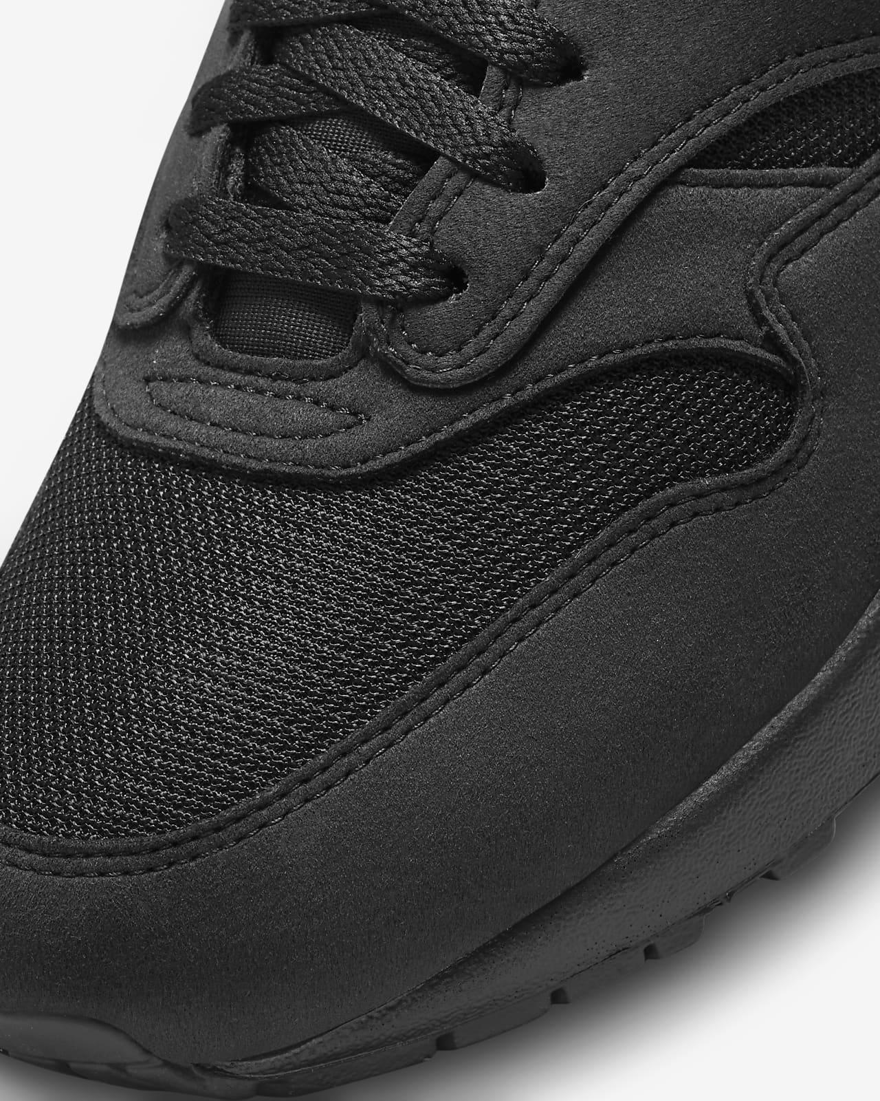 Faut-il acheter la Nike Air Max 1 White Photo Blue 2019 AH8145-112 ?   Chaussure sneakers homme, Chaussure homme mode, Chaussures de sport mode