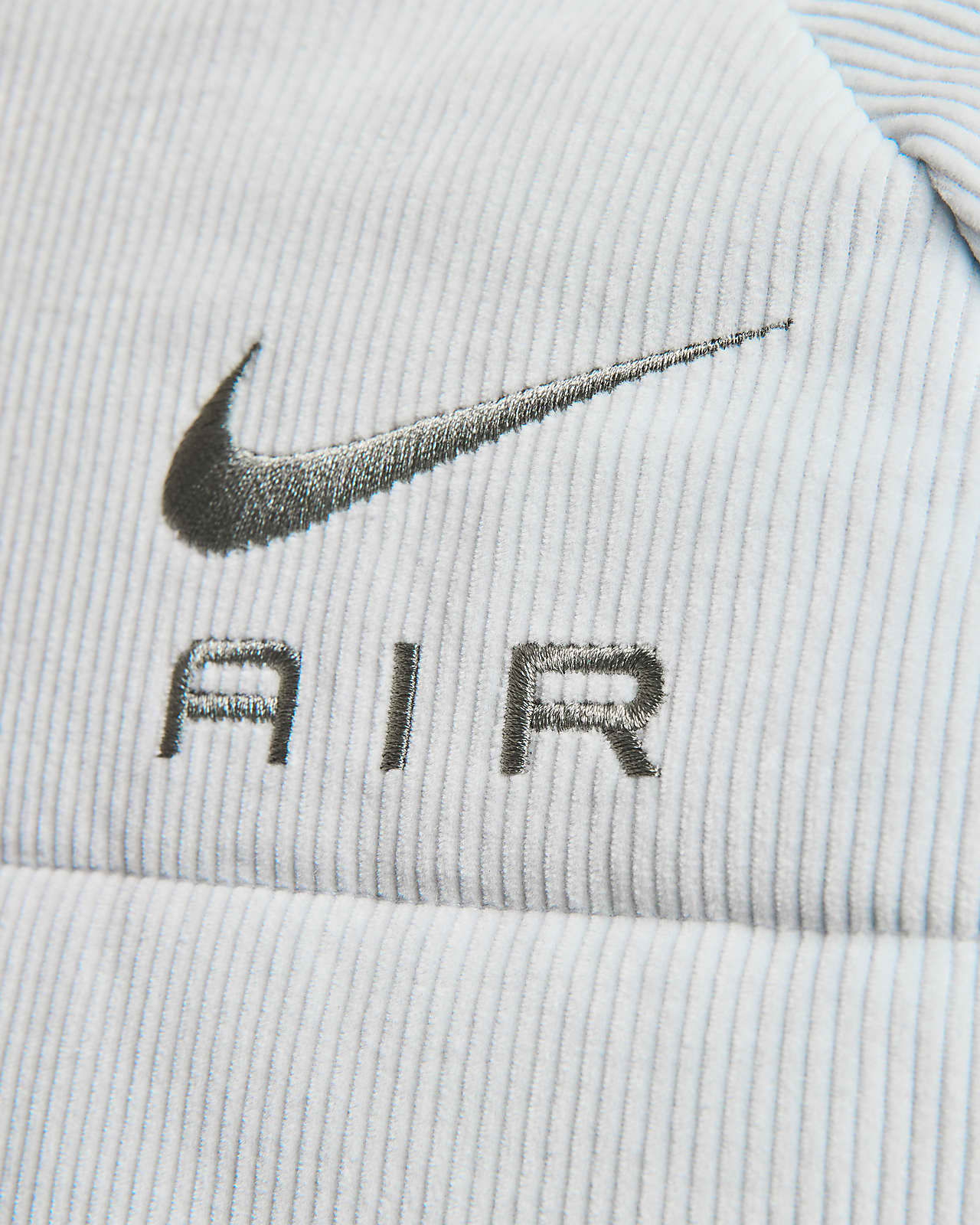 Nike Air ThermaFIT Women's Corduroy Winter Jacket. Nike LU