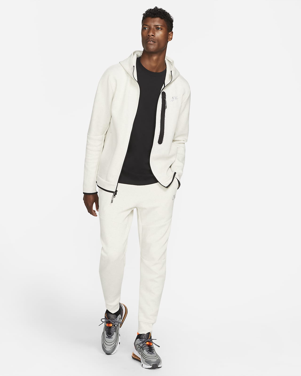 Pantaloni jogger Nike Sportswear Tech Fleece - Uomo. Nike IT