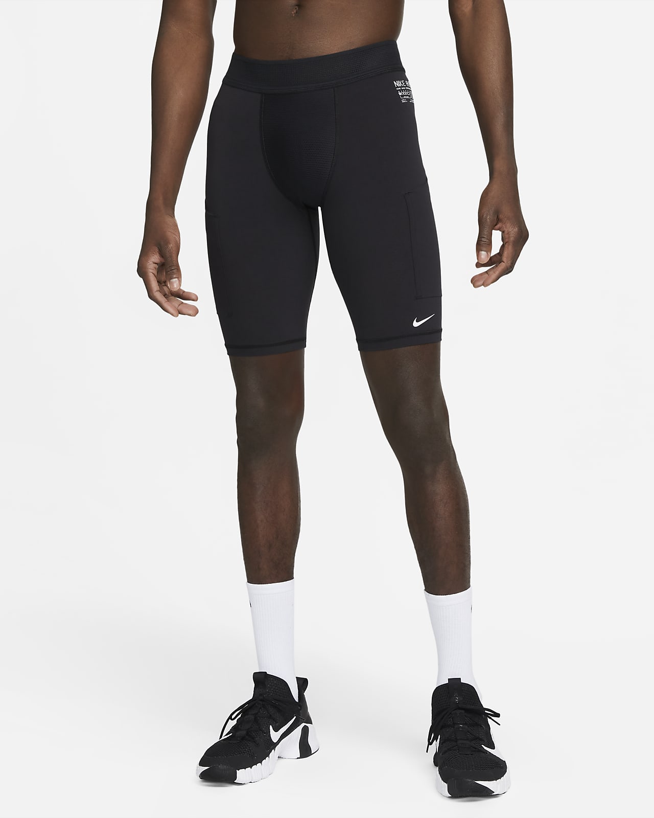 Nike Dri-FIT ADV A.P.S. กางเกงซับในขาสั้นฟิตเนสผู้ชาย