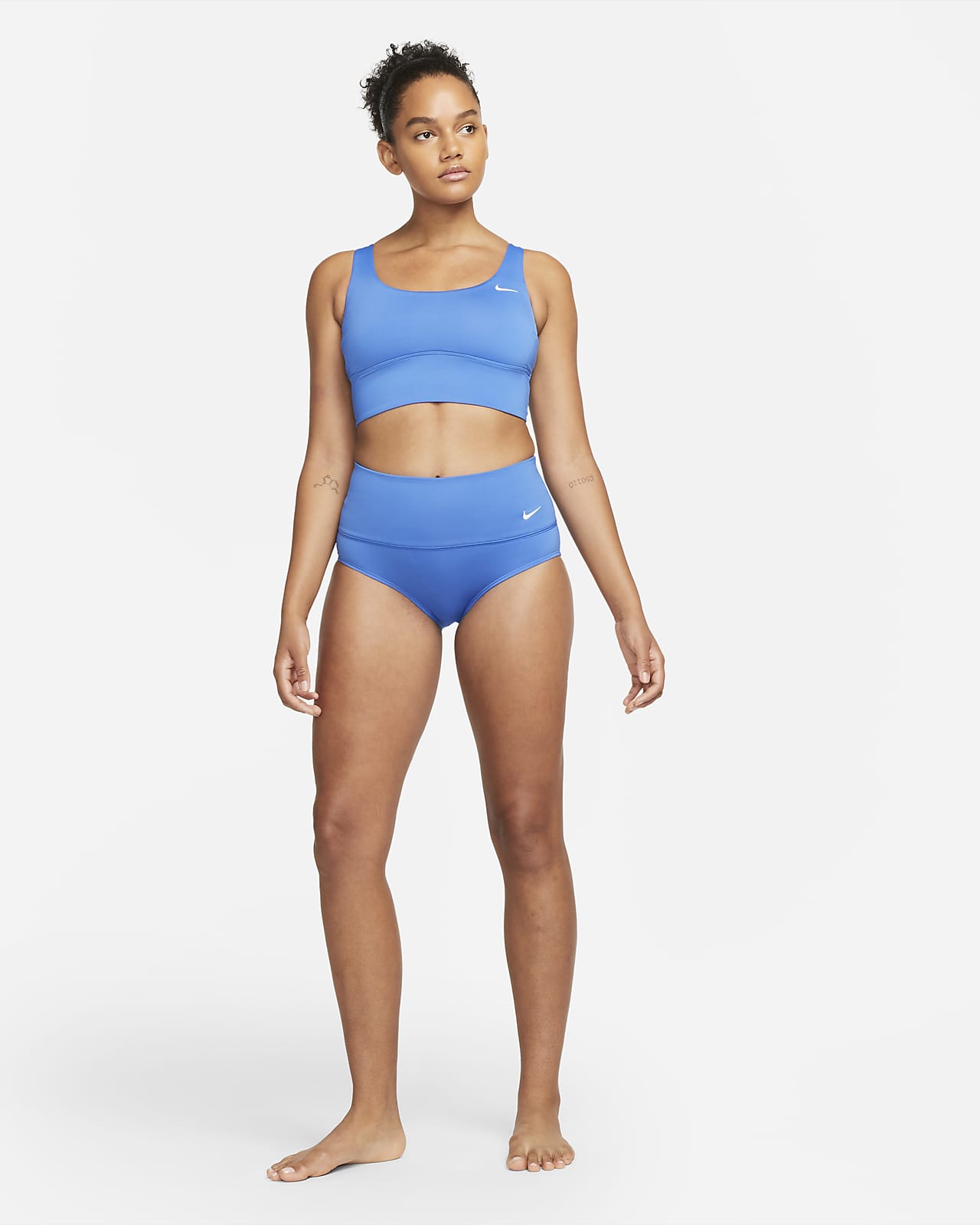 Zie insecten verlies Berg Nike Essential Women's Scoop Neck Midkini Swim Top. Nike.com
