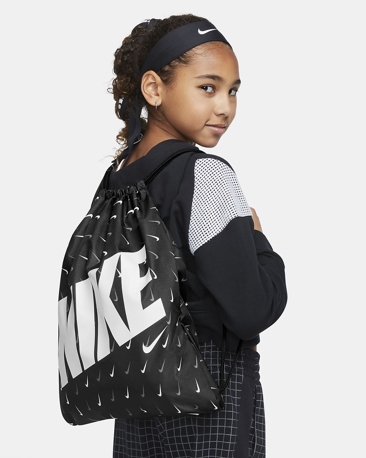 nike youth drawstring bag