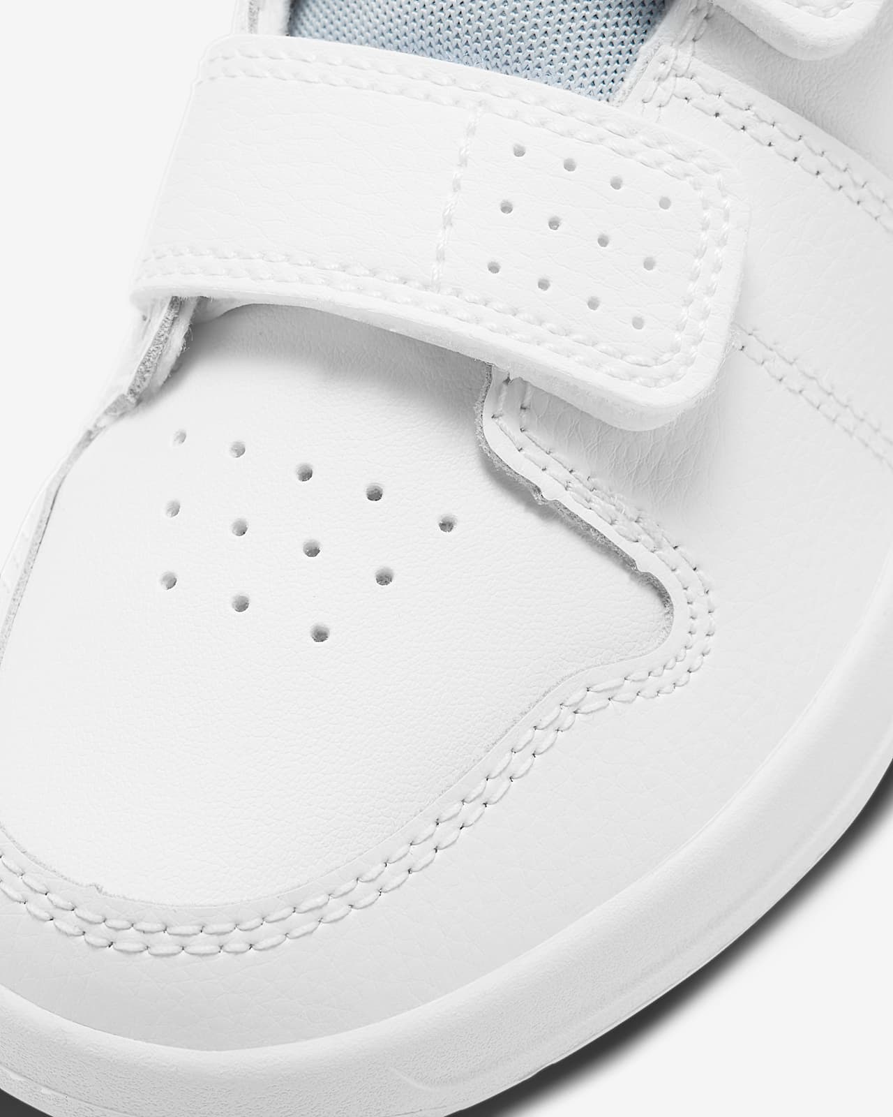 Nike Pico 5 Younger Kids' Shoe. Nike BE