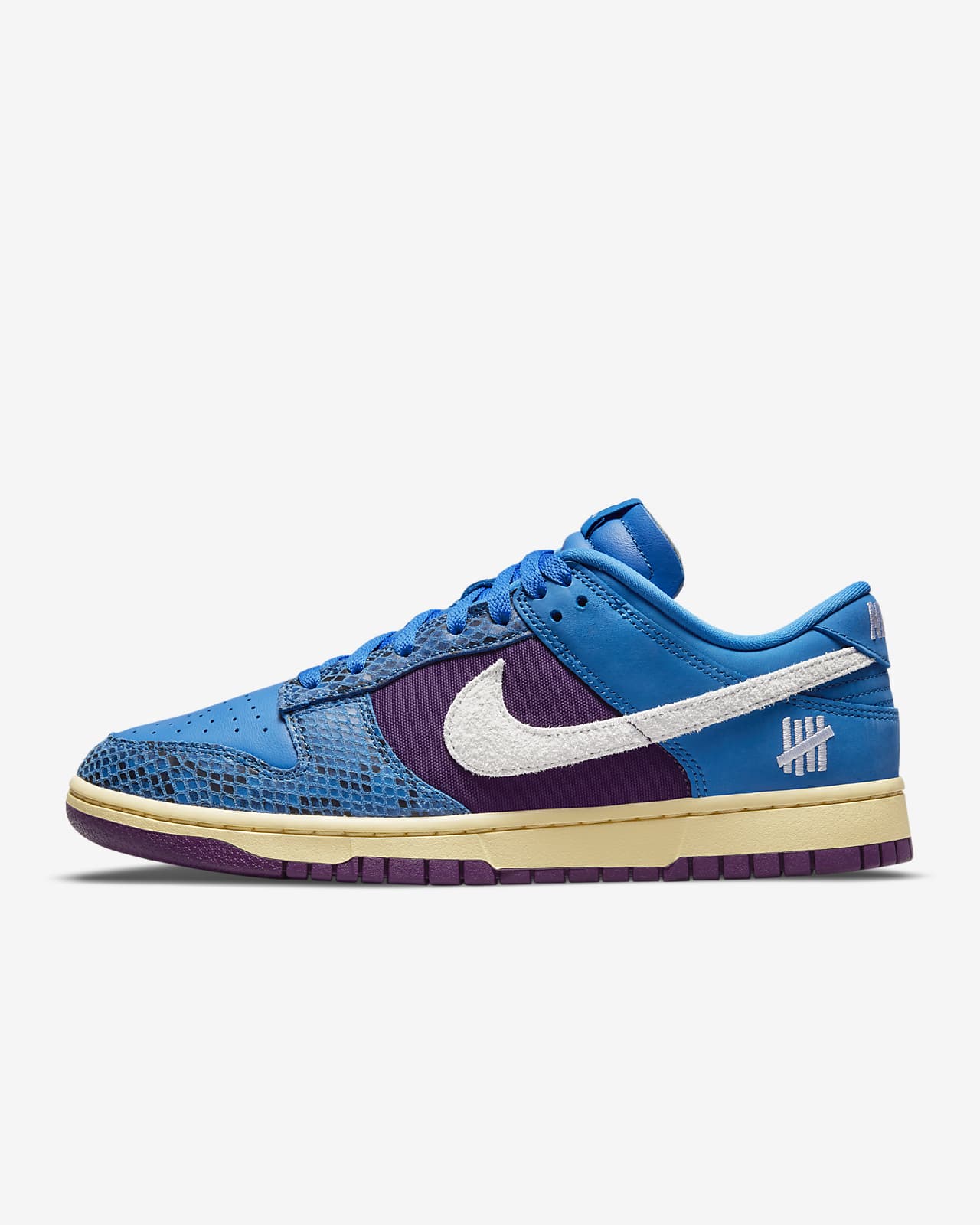 NIKE UNDEFEATED DUNK LOW 9.5