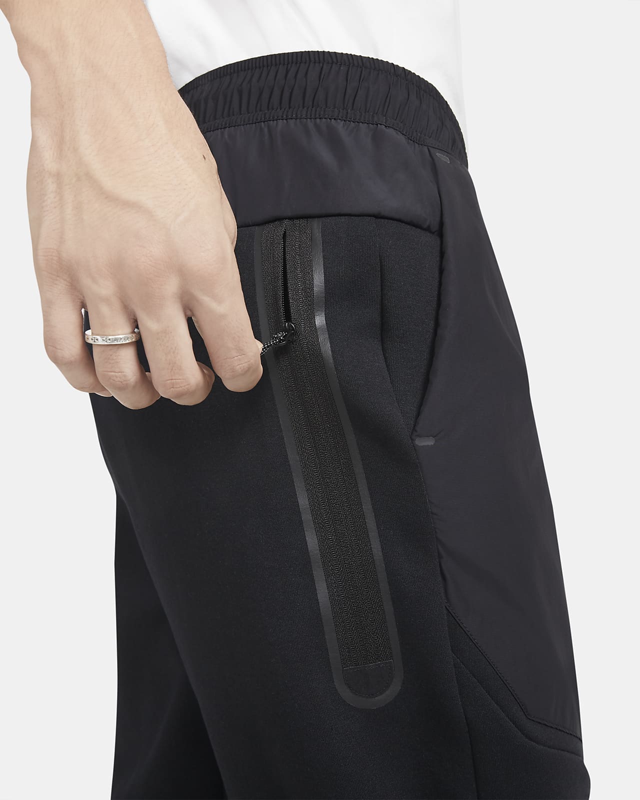 mens nike tech fleece joggers black