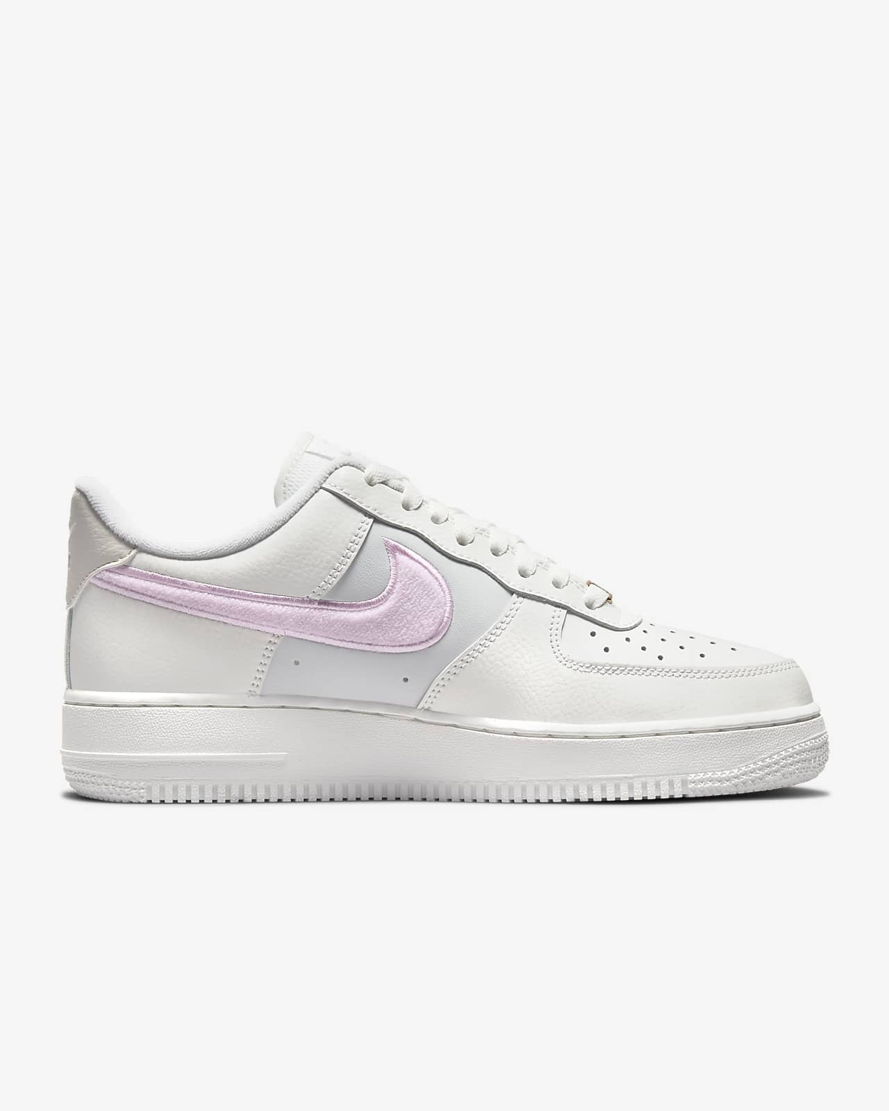 nike air force 1 07 women's shoe white