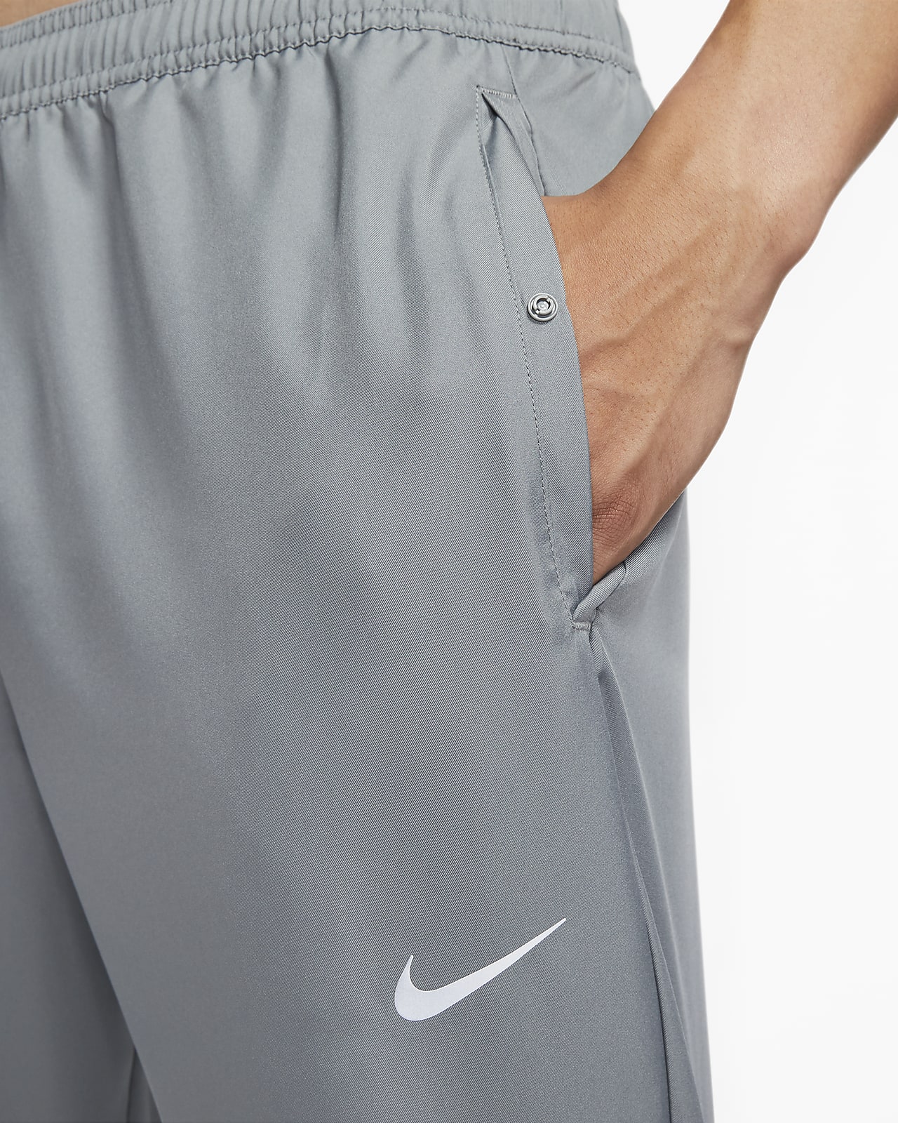 nike essential men's woven running trousers