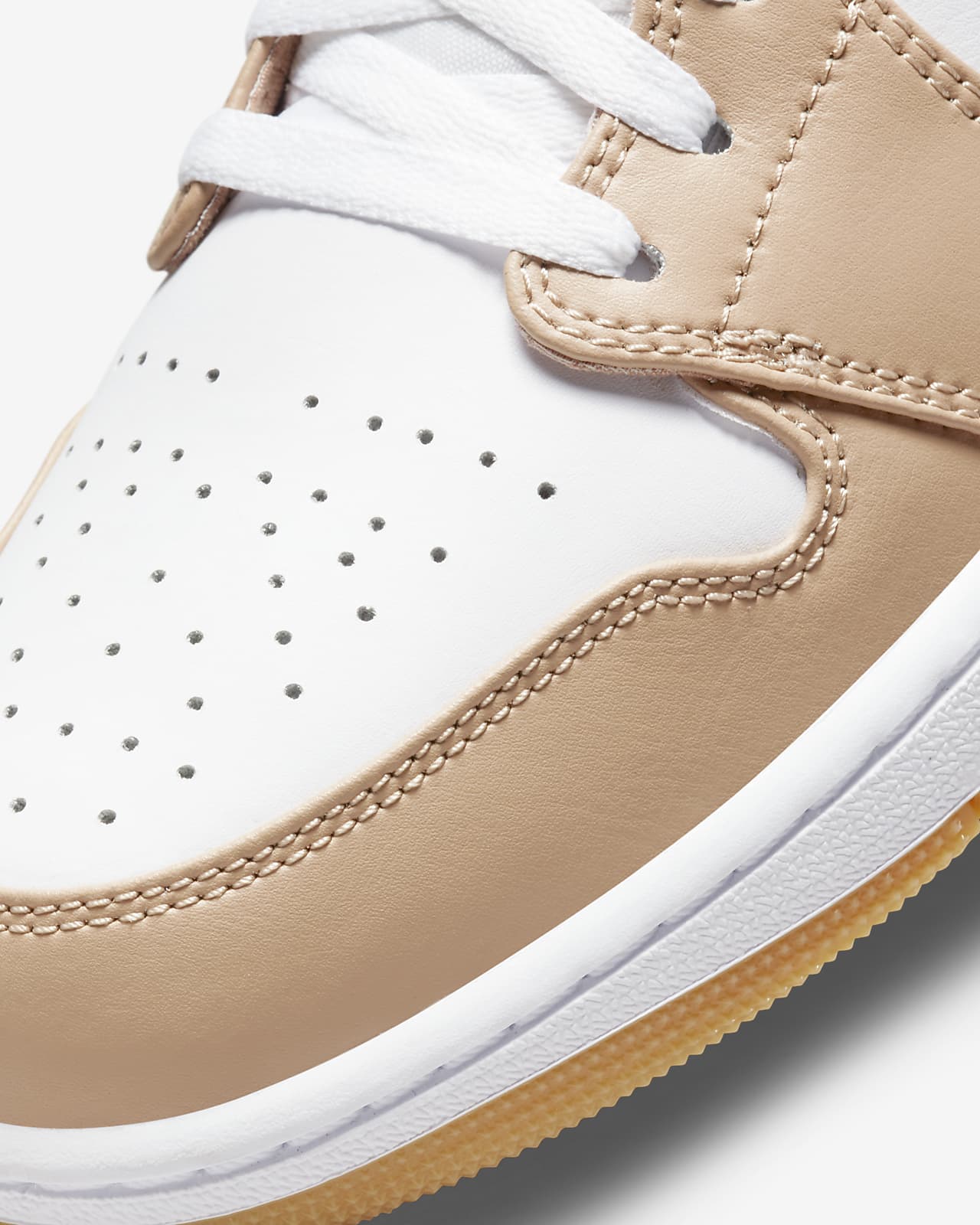 Air Jordan 1 Mid Shoes Nike Cz