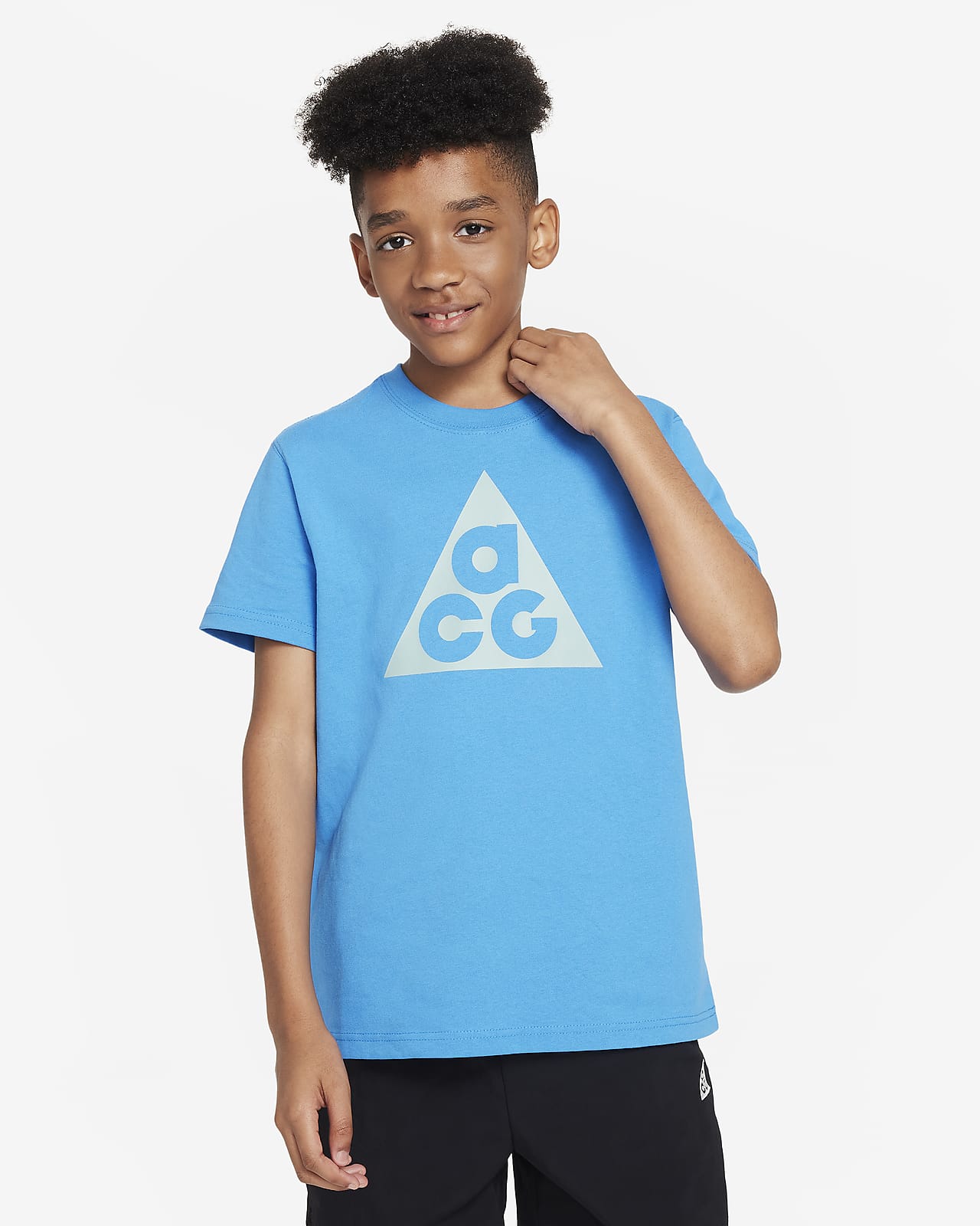 Nike ACG UV Older Kids' Short-Sleeve T-Shirt. Nike DK