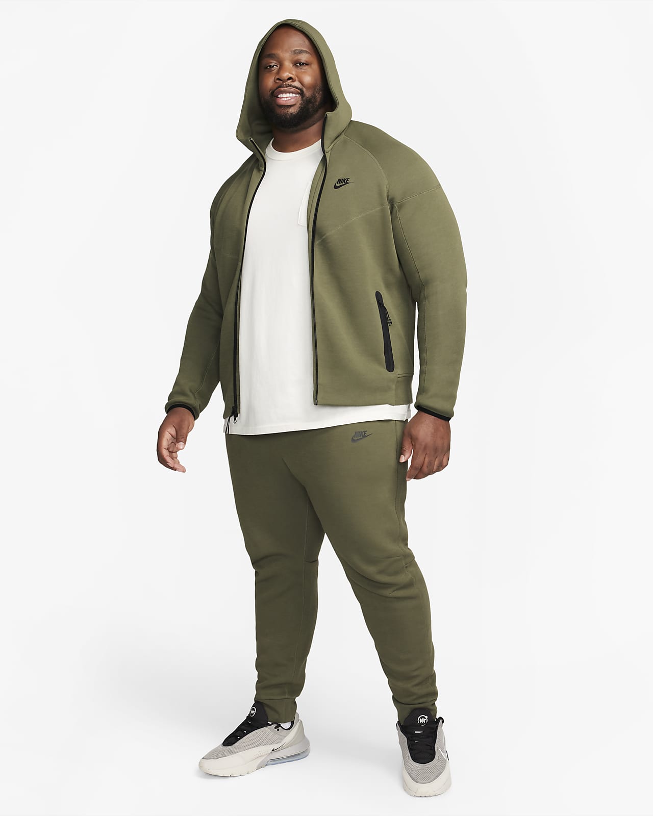 Nike mens tech sales fleece tracksuit