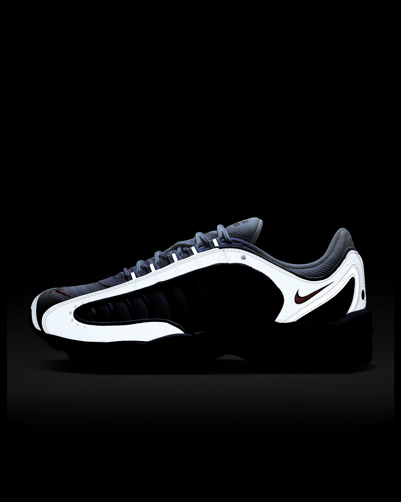 nike air max tailwind iv men's stores