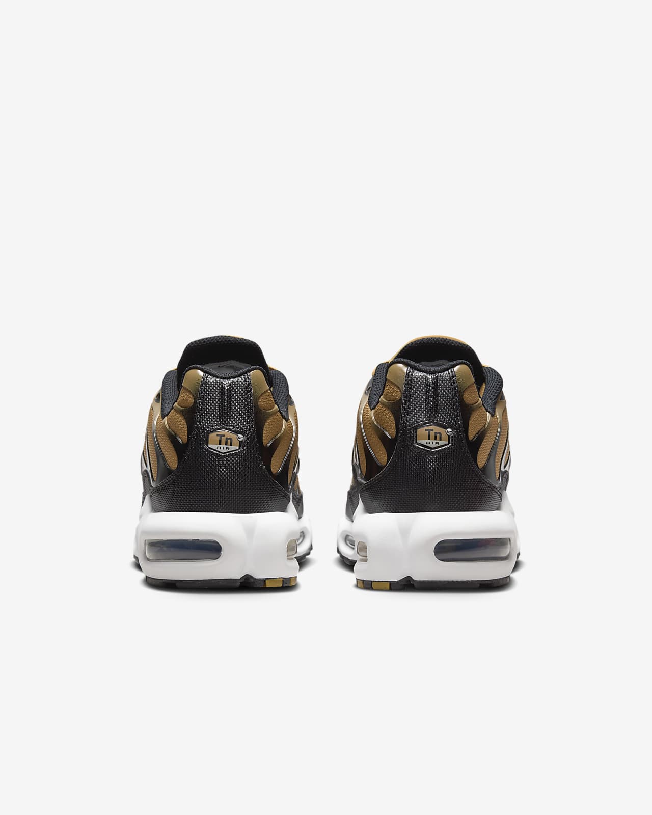 Dashing nike air max plus clearance sneakers