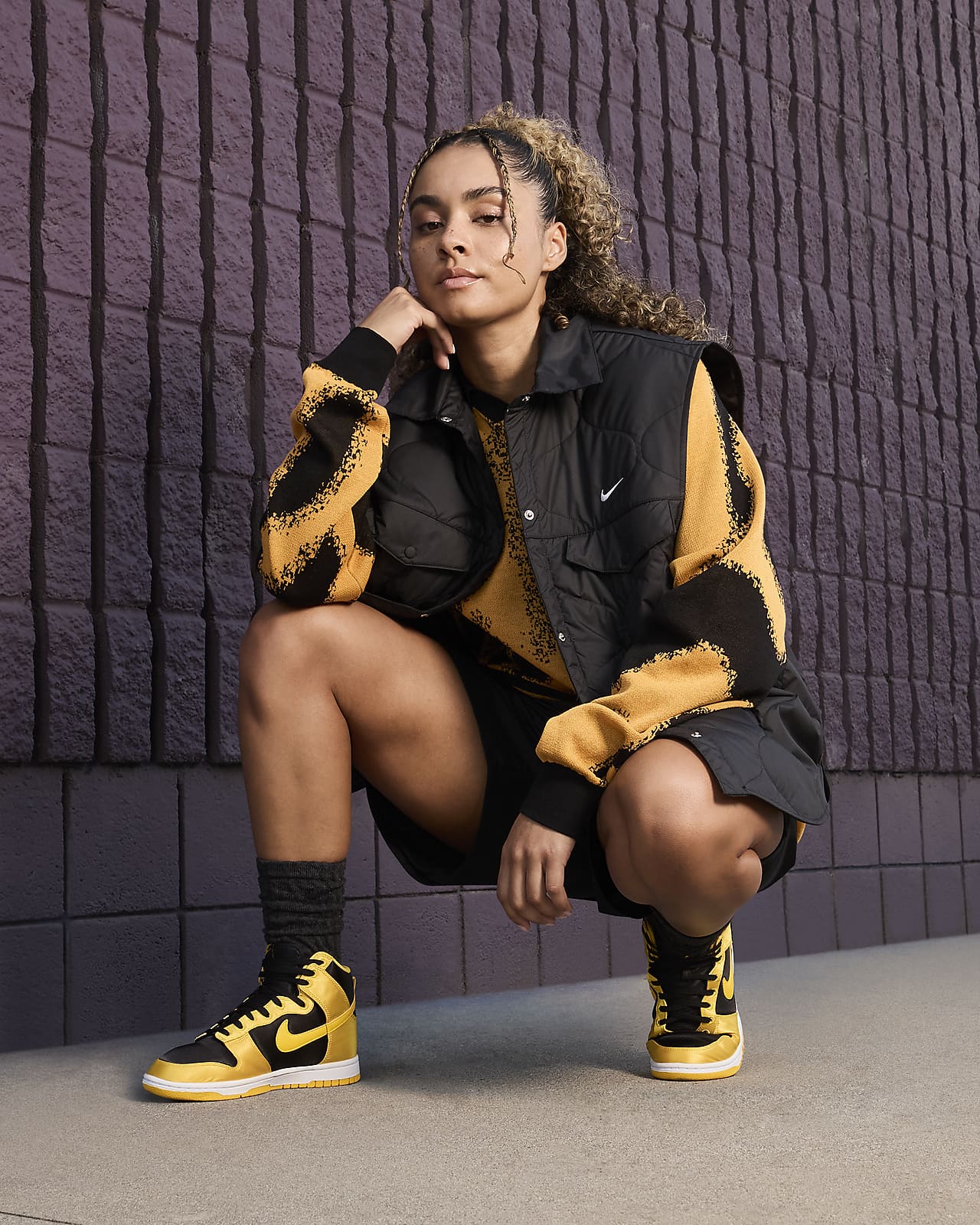 Womens yellow sale nike outfit