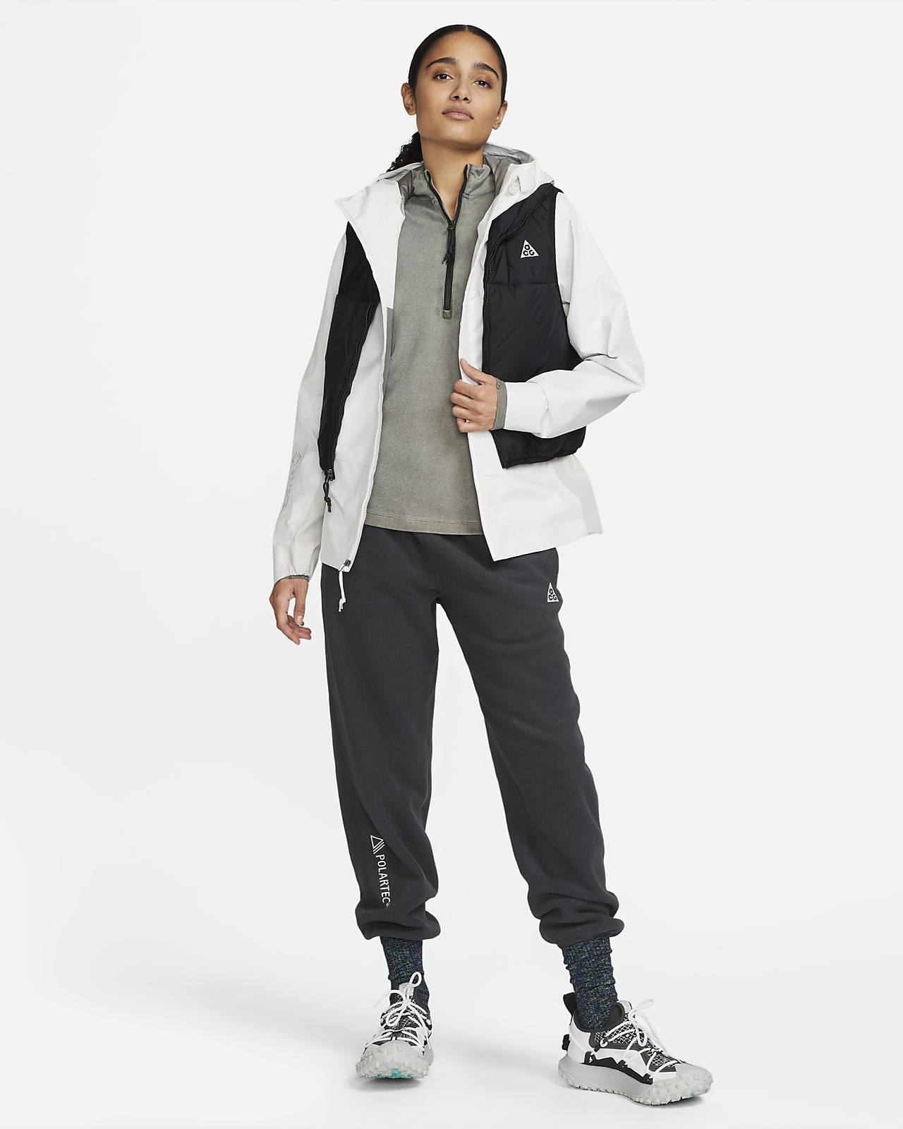 Jogger Pants Nike ACG Therma-FIT Wolf Tree Women´s Allover Print