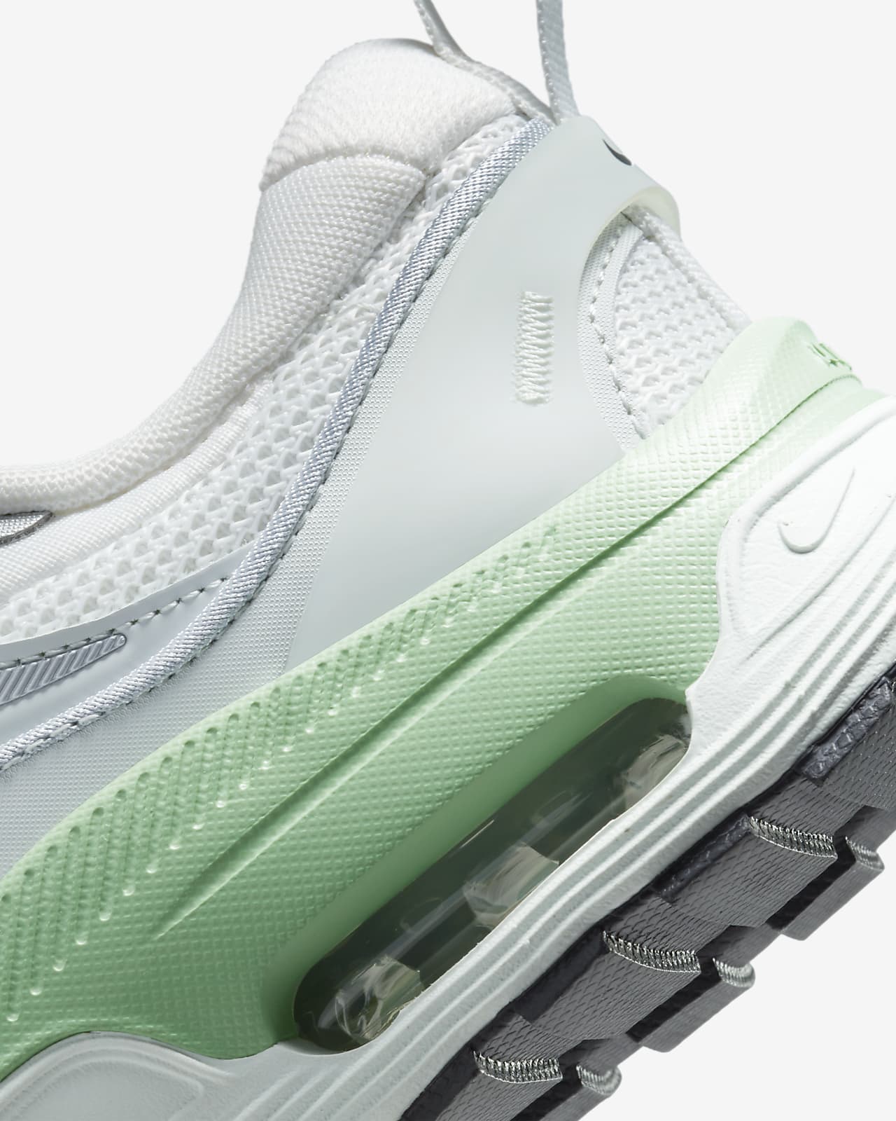 Nike Air Max 270 'White Mint Foam' Sneaker | Women's Size 8