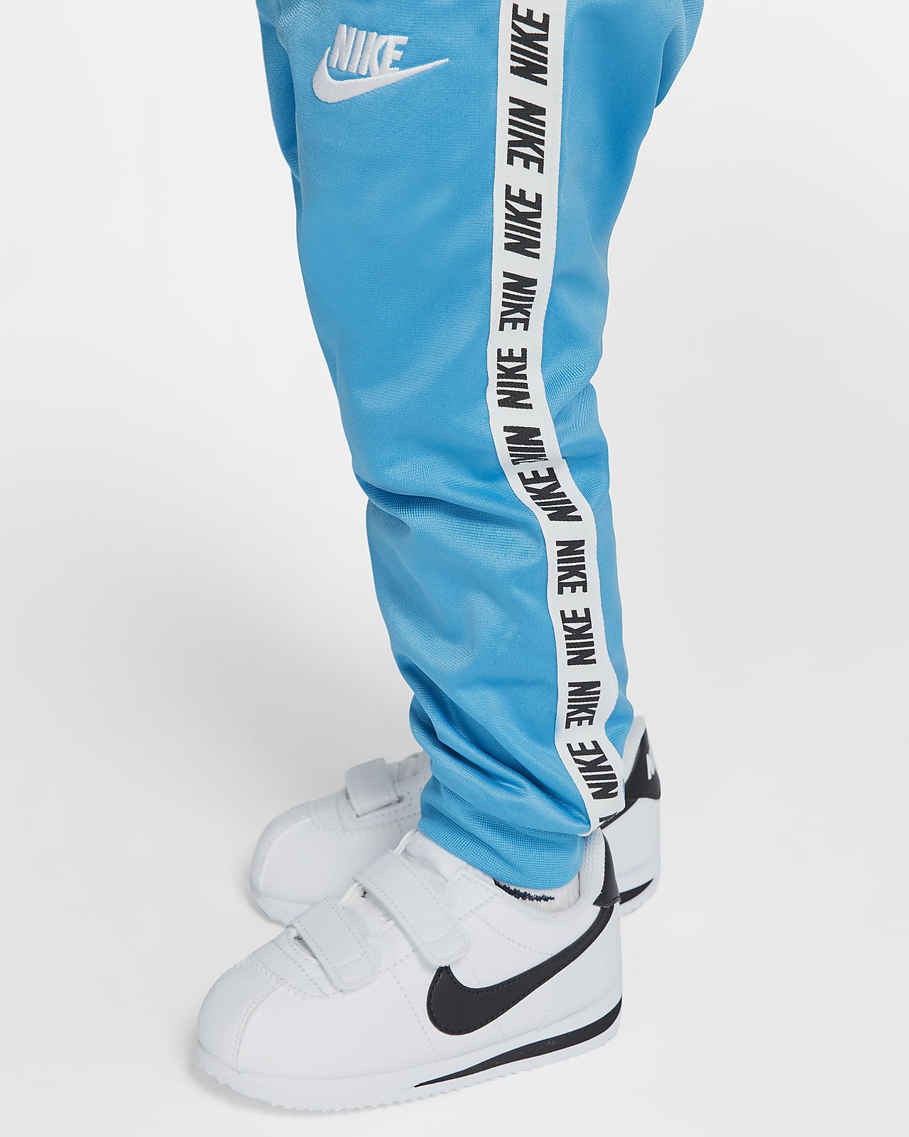 baby blue nike tracksuit
