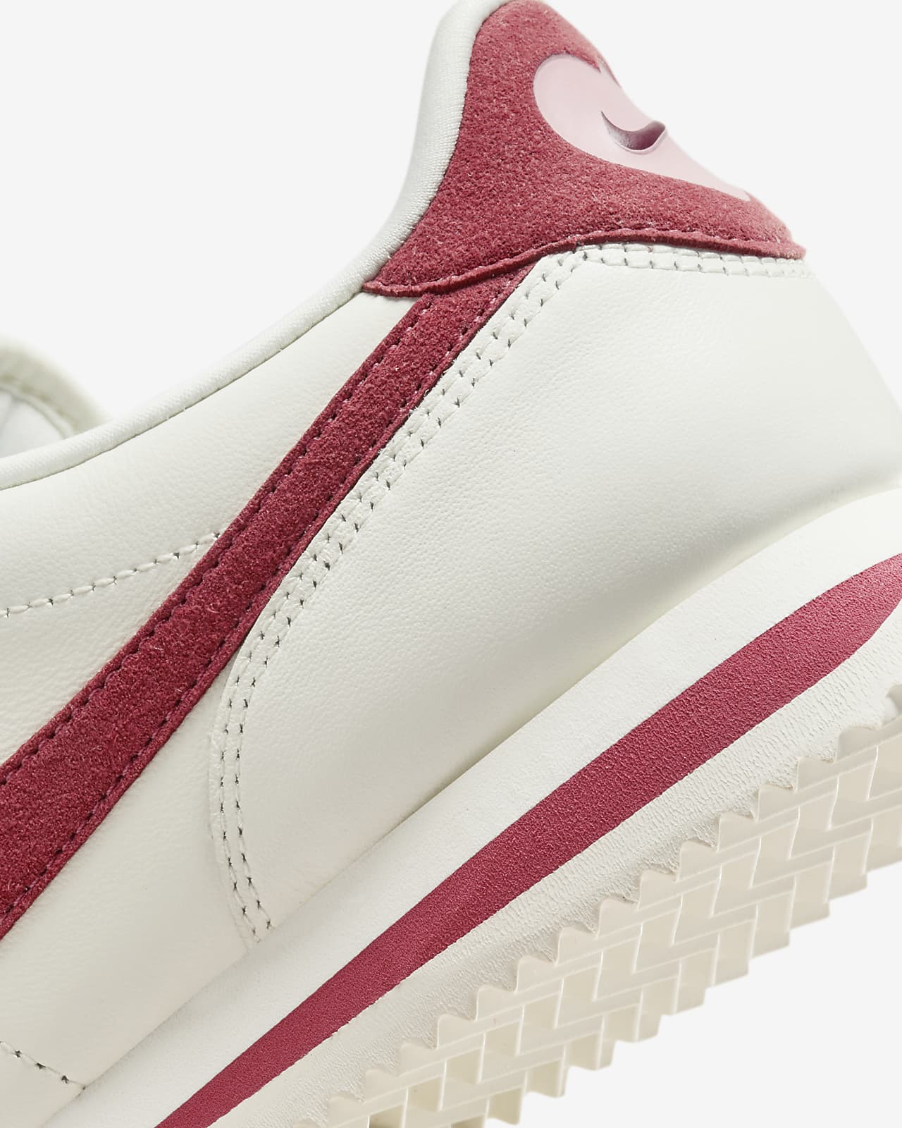 Nike cortez flyknit deals mujer rosas