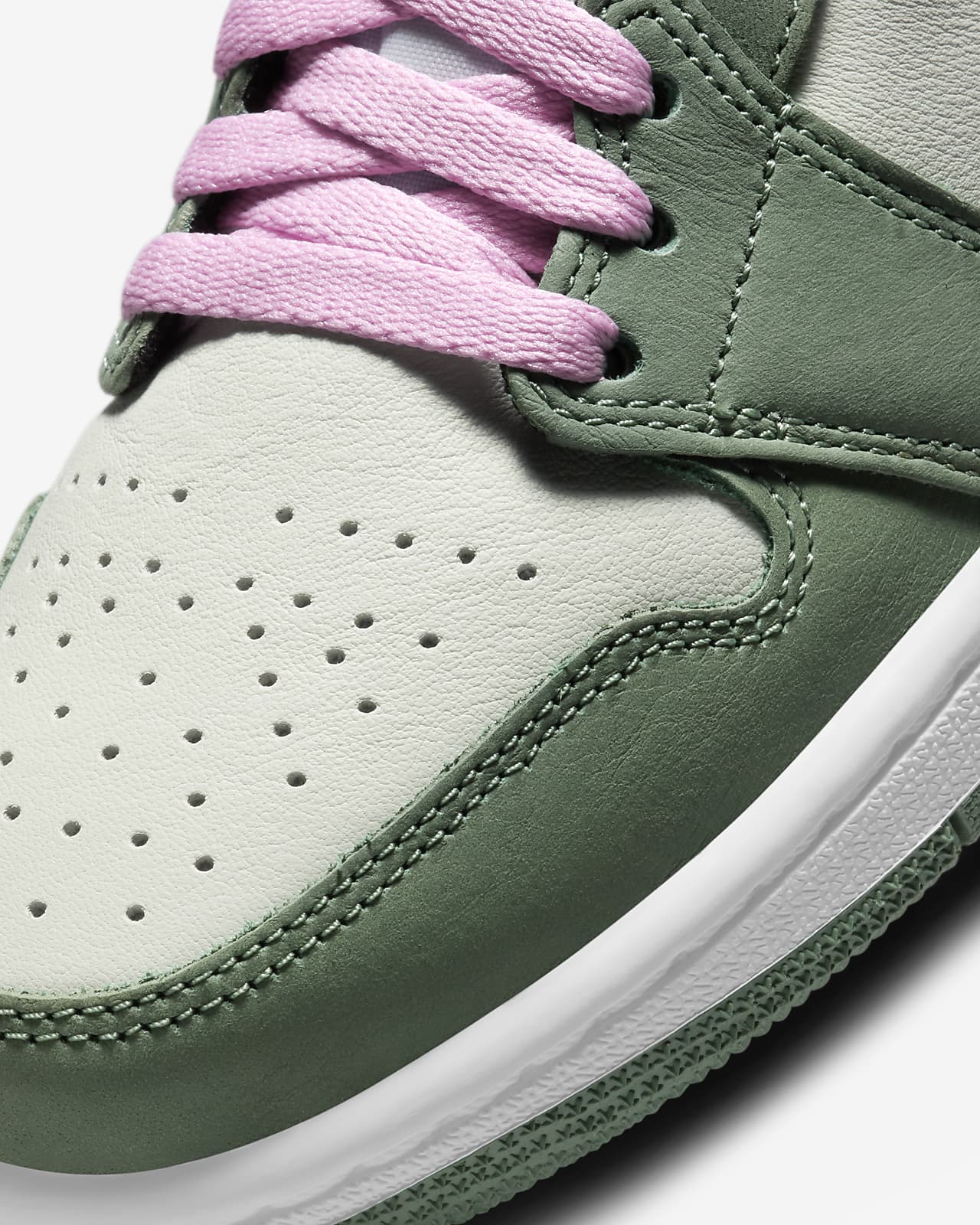 jordan aj 1 mid se women