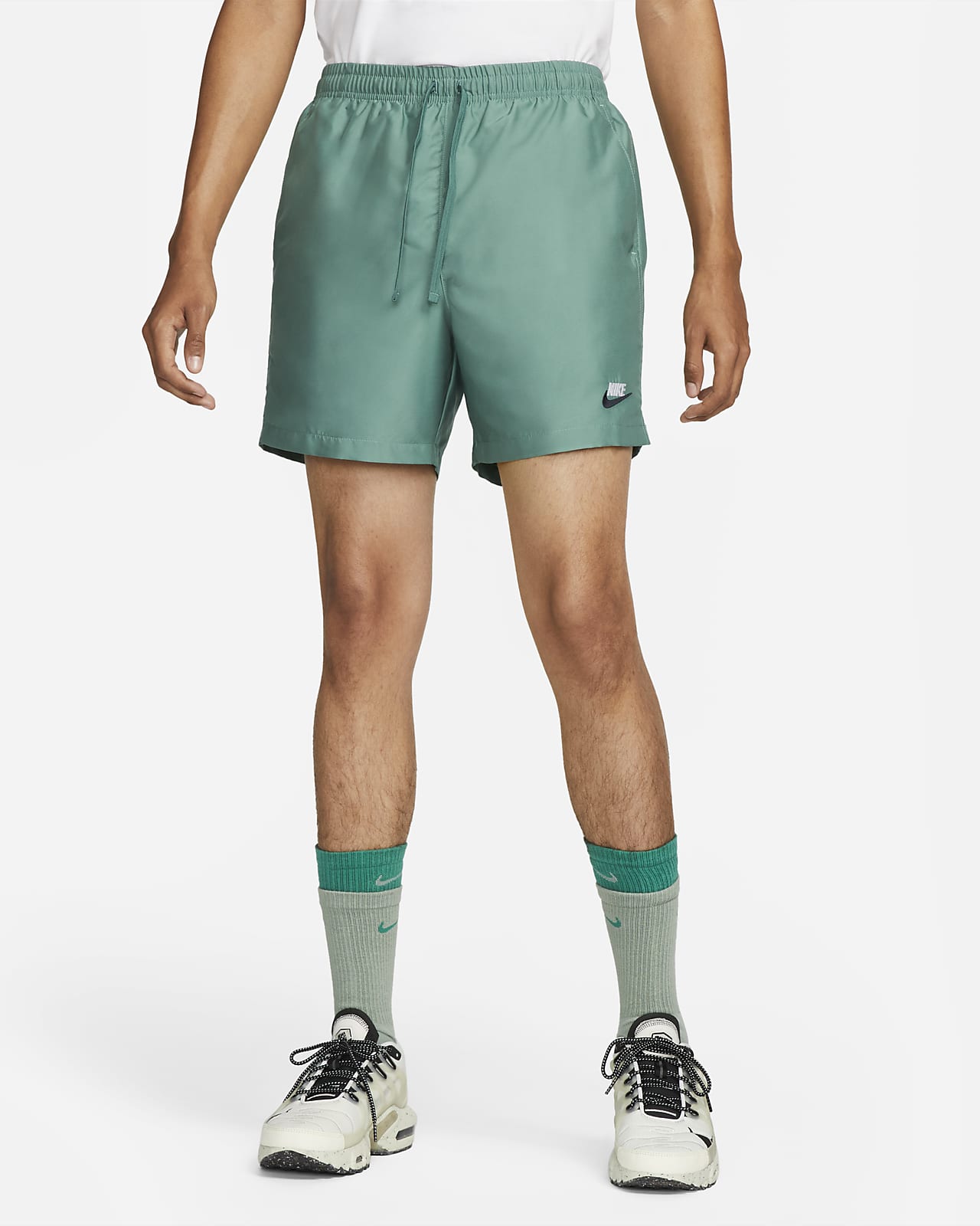 Cementerio Marchitar damnificados Nike Sportswear Men's Woven Flow Shorts. Nike PT