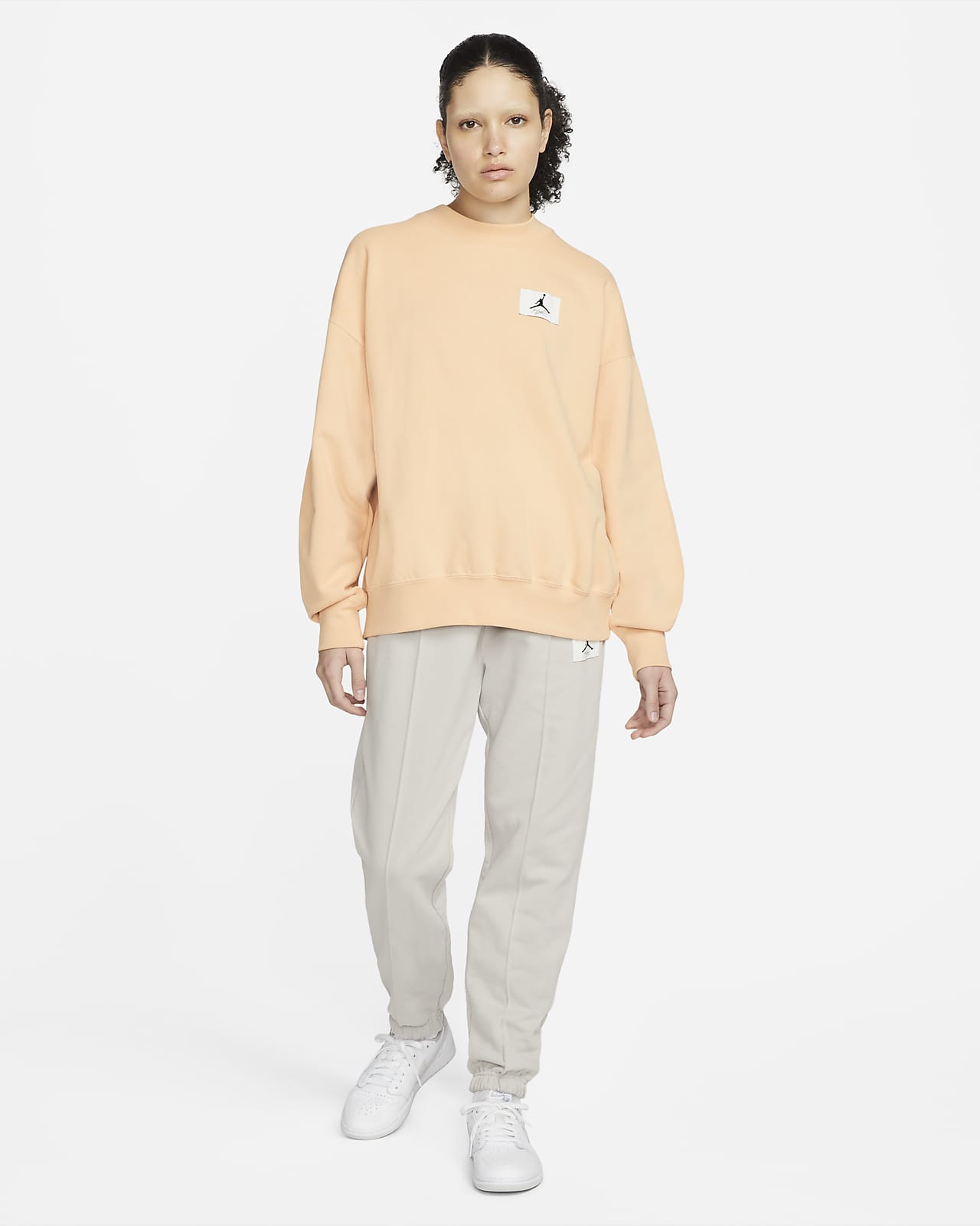 Fleece Crew Sweatshirt. Nike LU