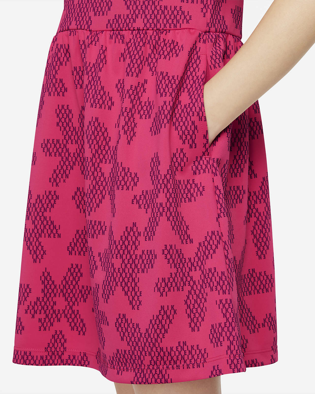 Printed Short-Sleeve Dress. Nike LU