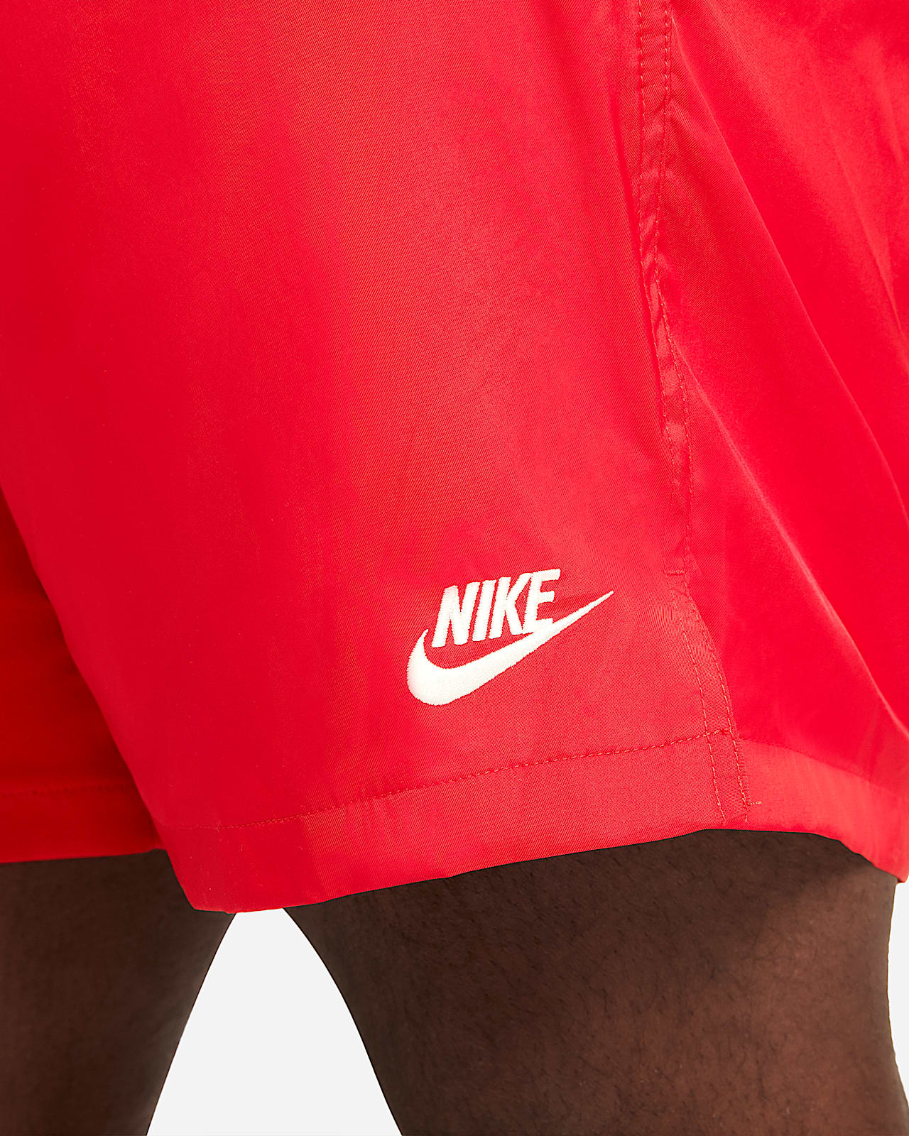 Nike Sportswear Men's Woven Flow Shorts 