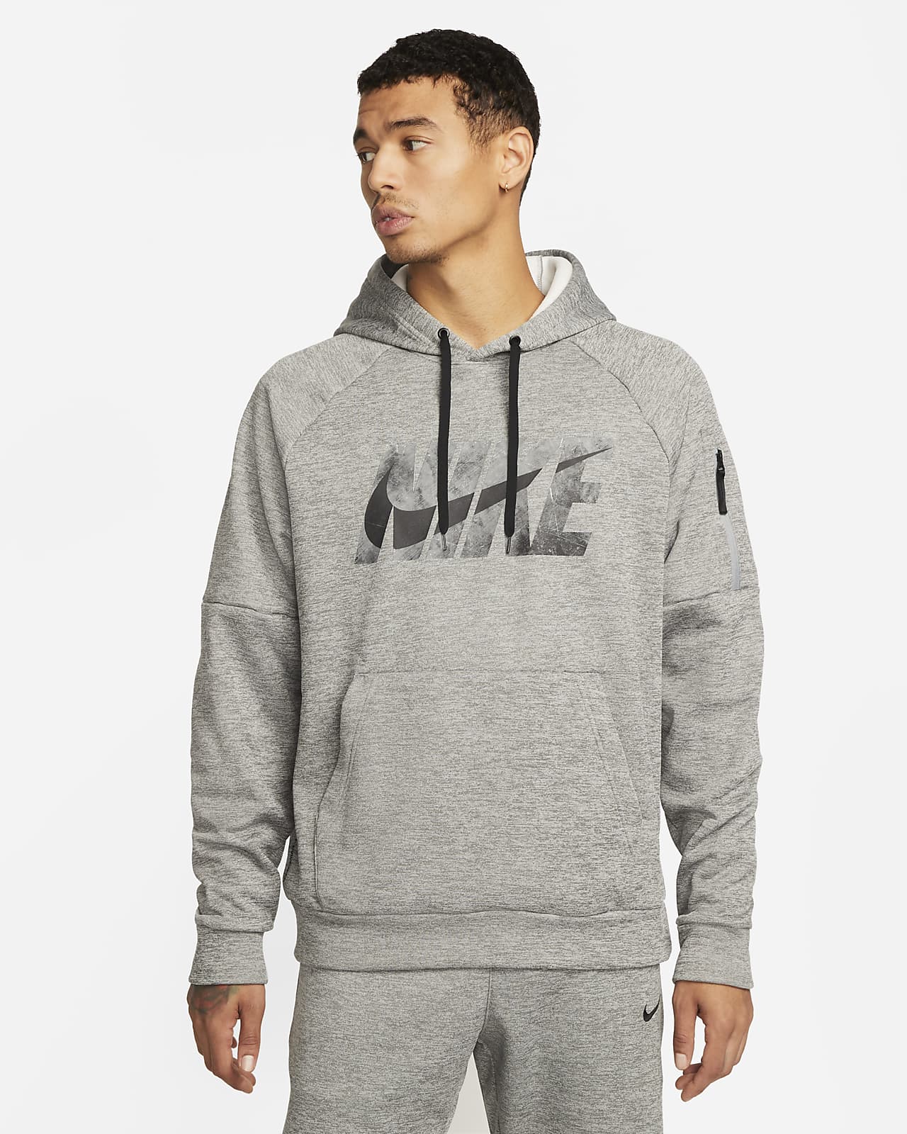 Nike Men's Pullover Fitness Hoodie.
