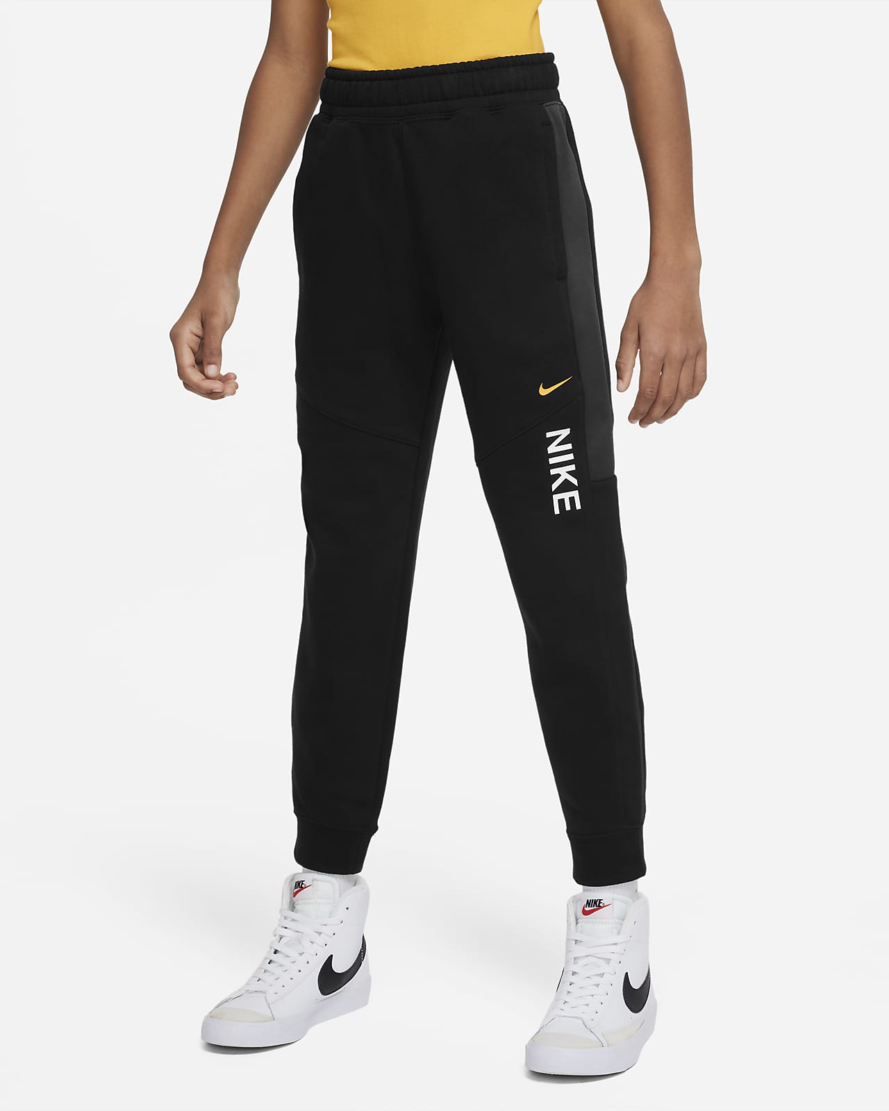 Nike Sportswear Hybrid Fleece joggingbroek voor jongens. Nike NL